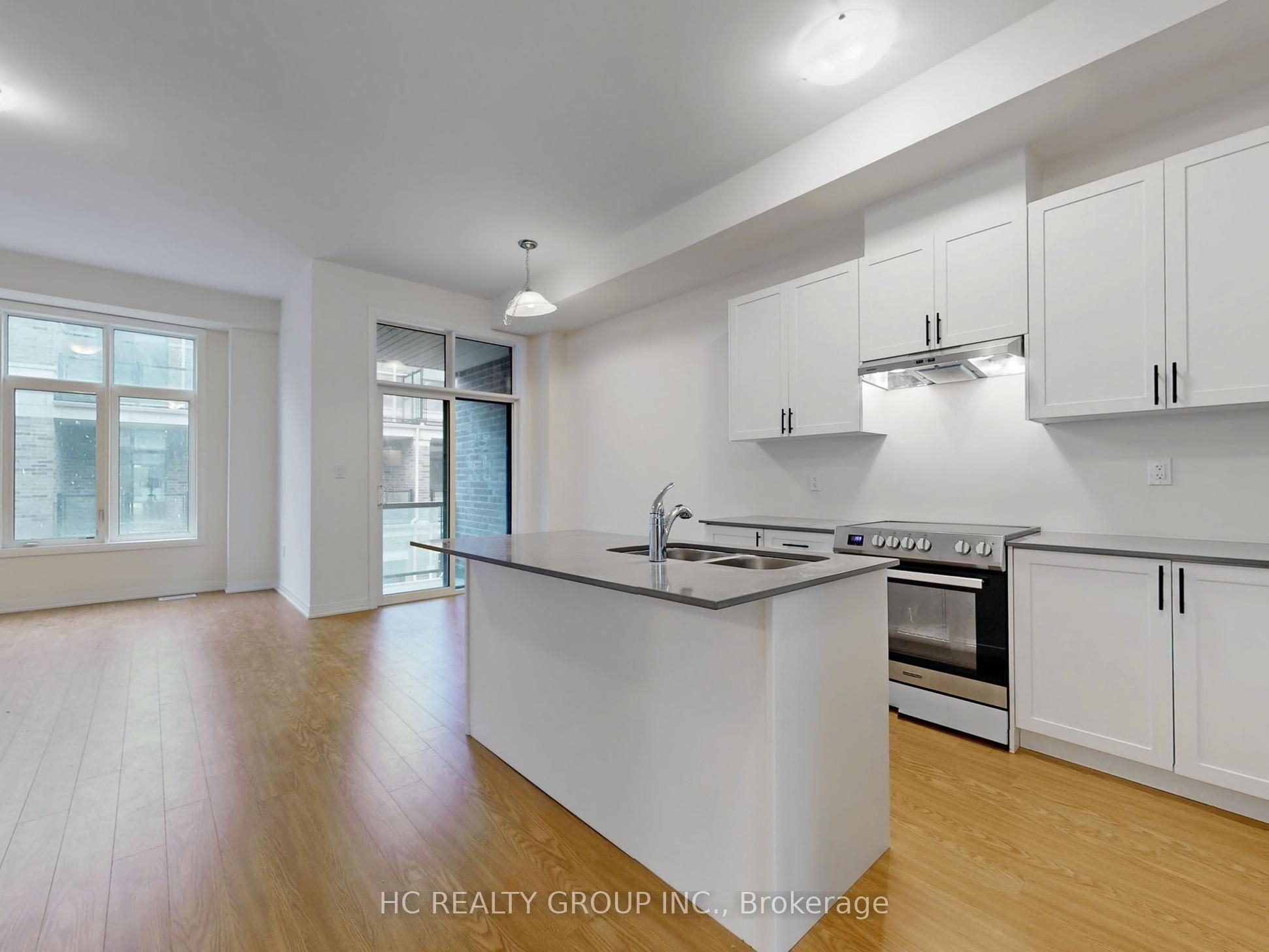 28 Millman Lane Property Photo 8