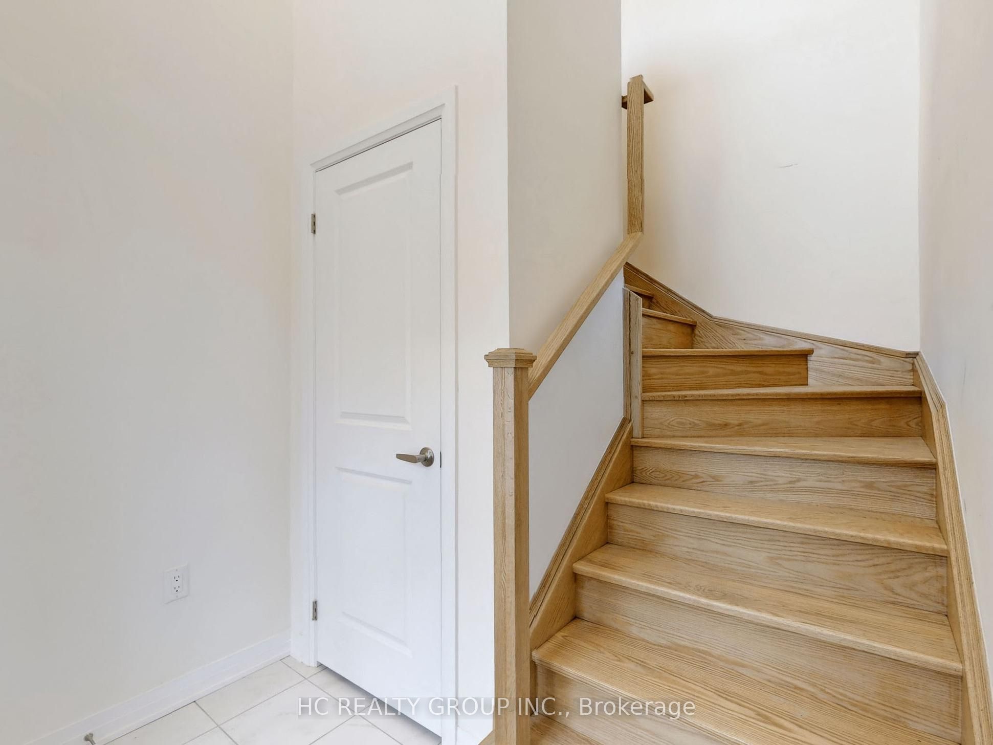 28 Millman Lane Property Photo 13