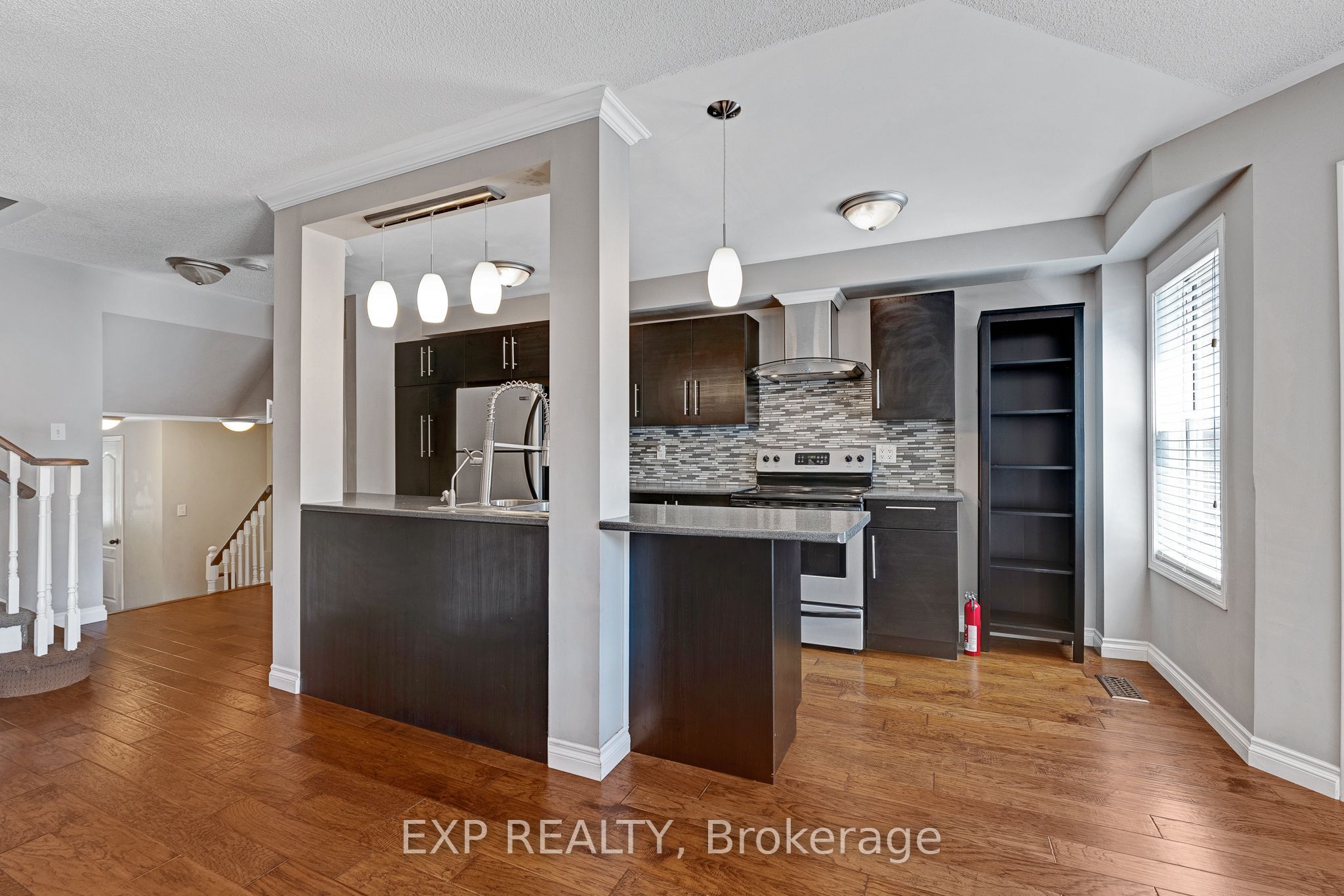 117 Mugford Road Property Photo 3