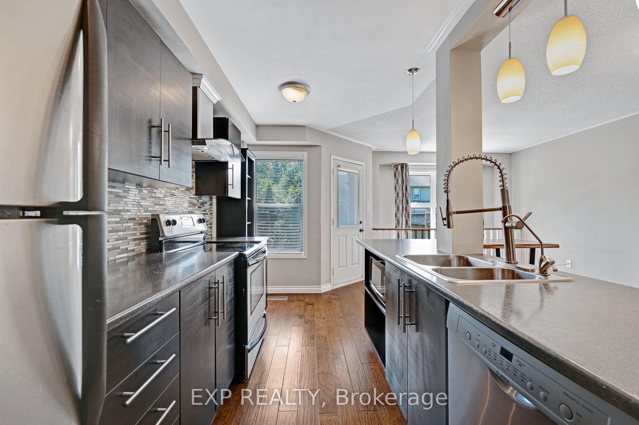 117 Mugford Road Property Photo 6