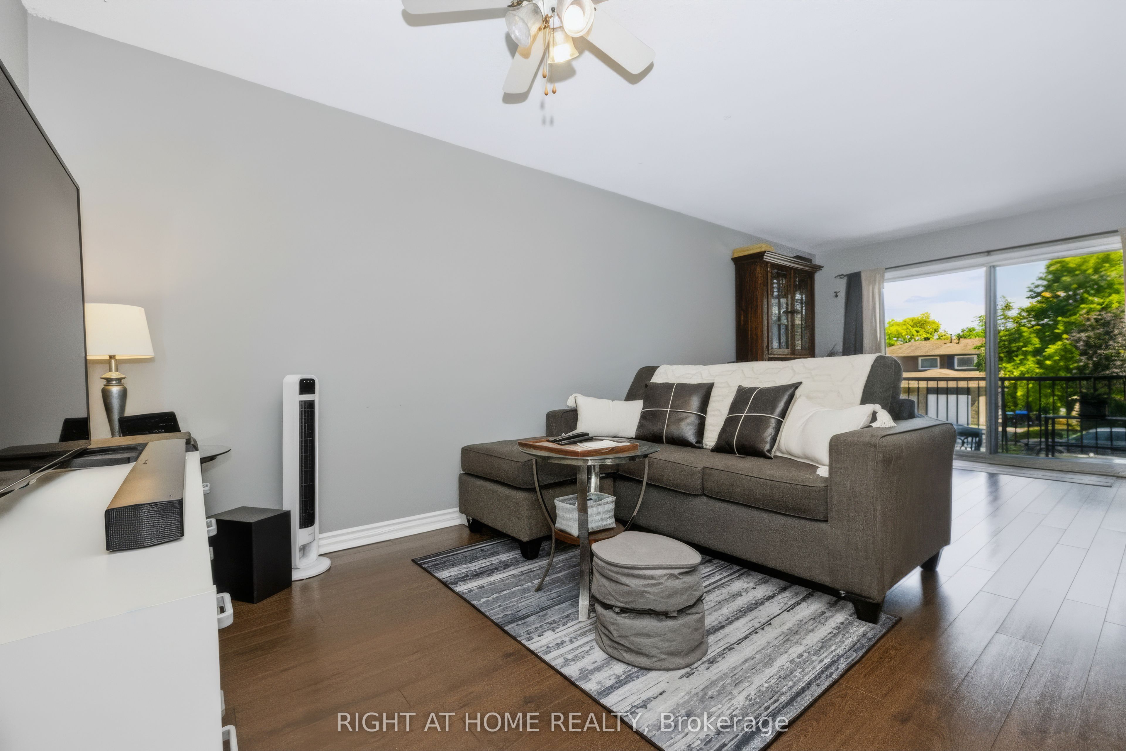 229 Britannia Avenue Property Photo 5
