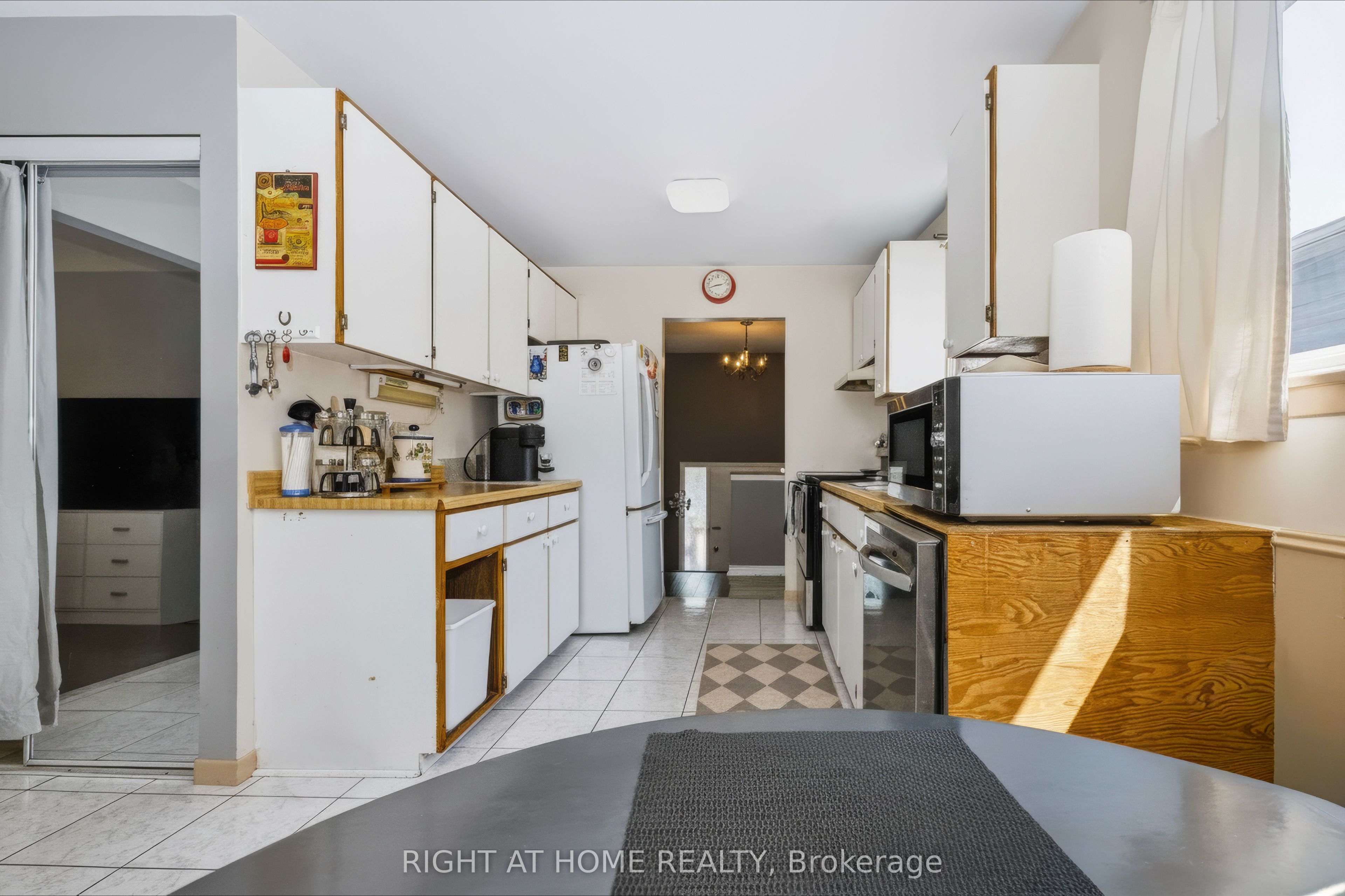 229 Britannia Avenue Property Photo 11