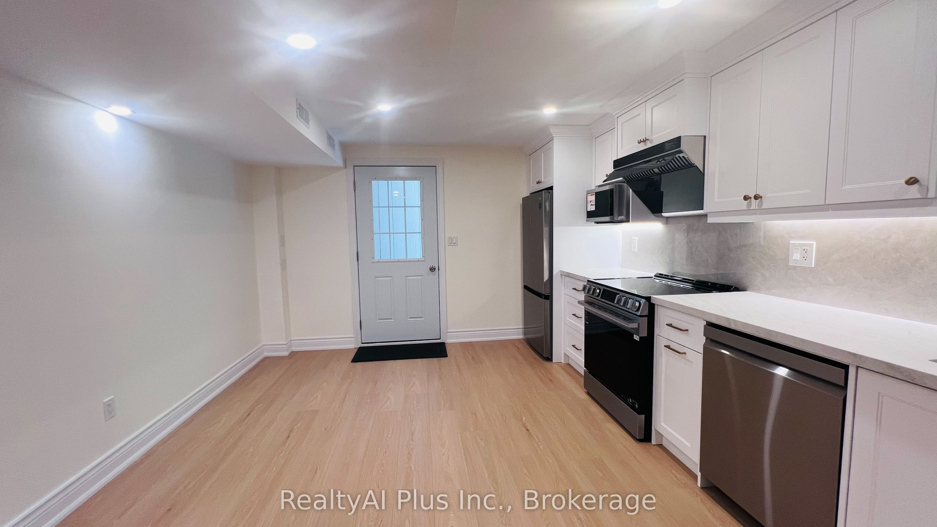 37 Bowhill Drive Walk-out Basement Property Photo 6