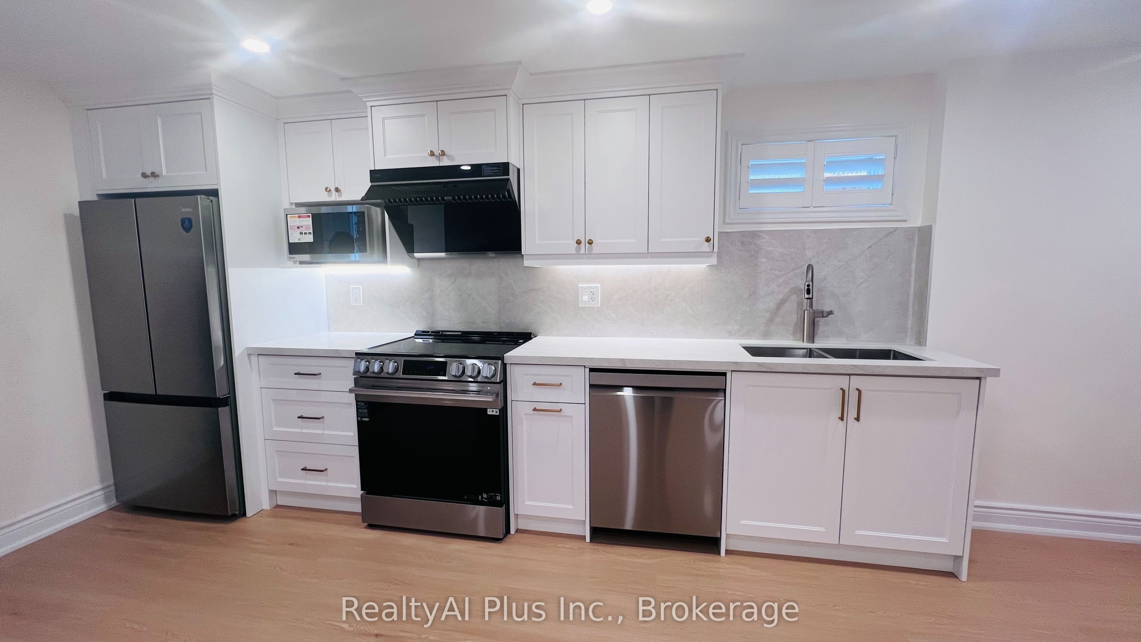 37 Bowhill Drive Walk-out Basement Property Photo 7
