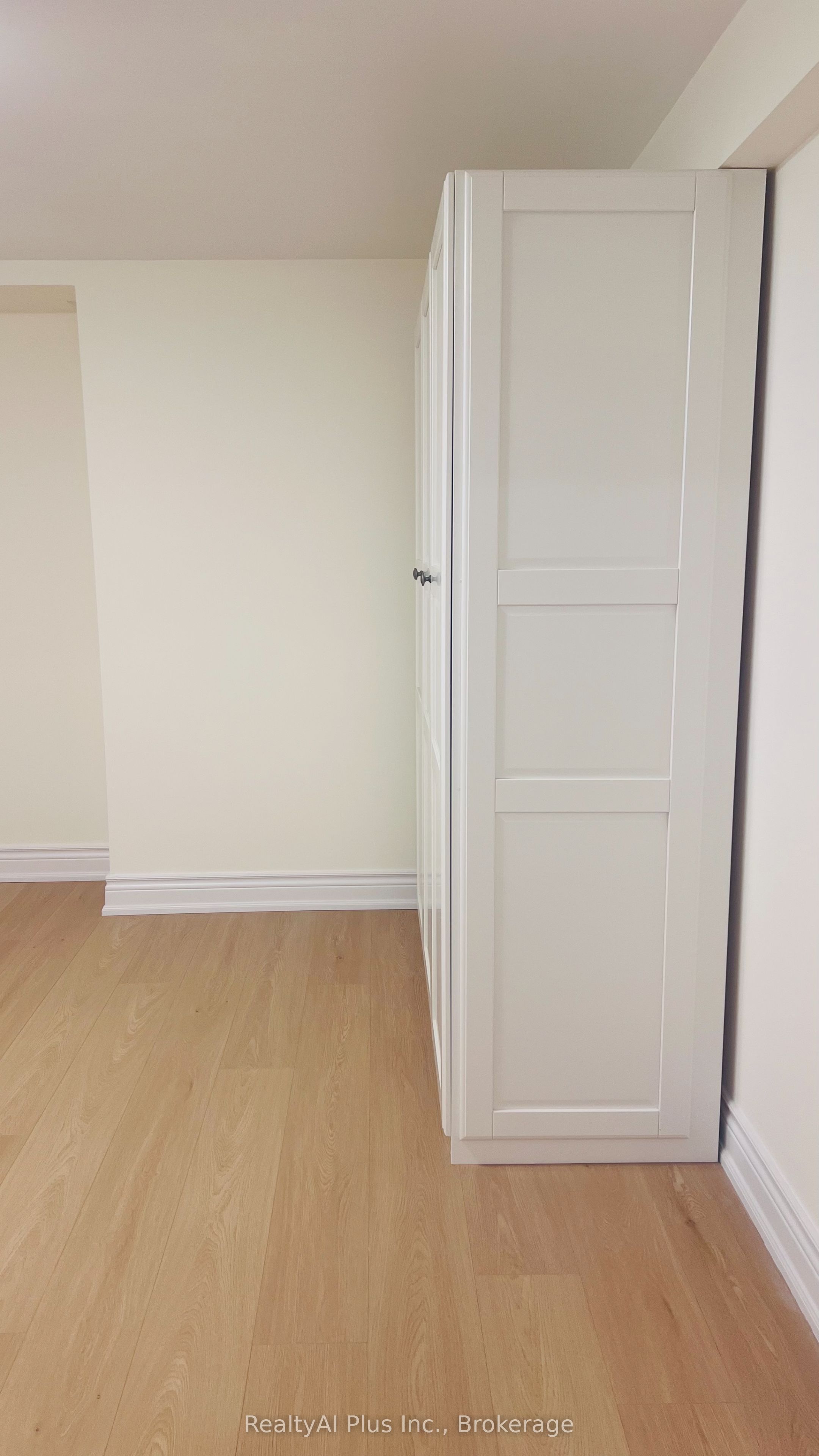 37 Bowhill Drive Walk-out Basement Property Photo 15