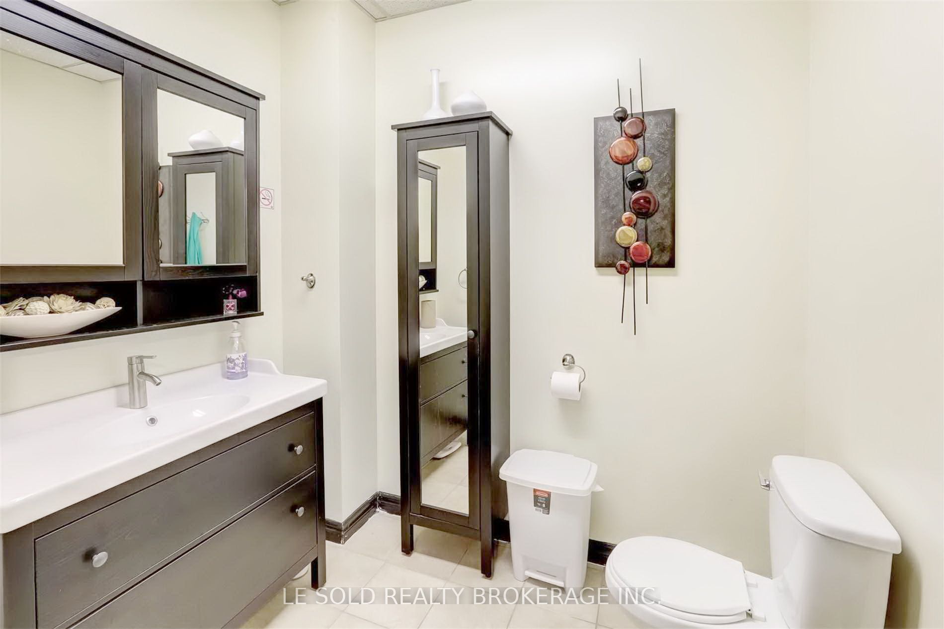117 Ringwood Drive Unit 4 - F Property Photo 7