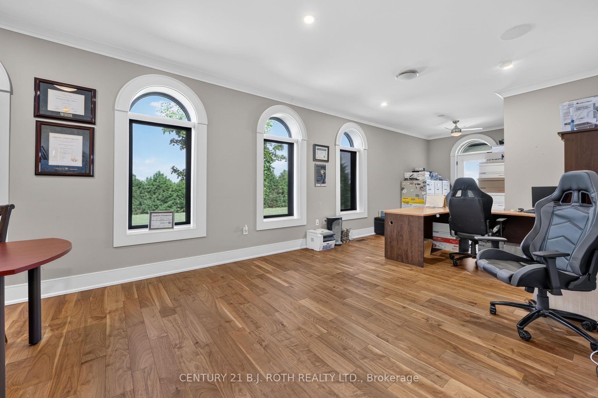 4688 5th Side Road Property Photo 19