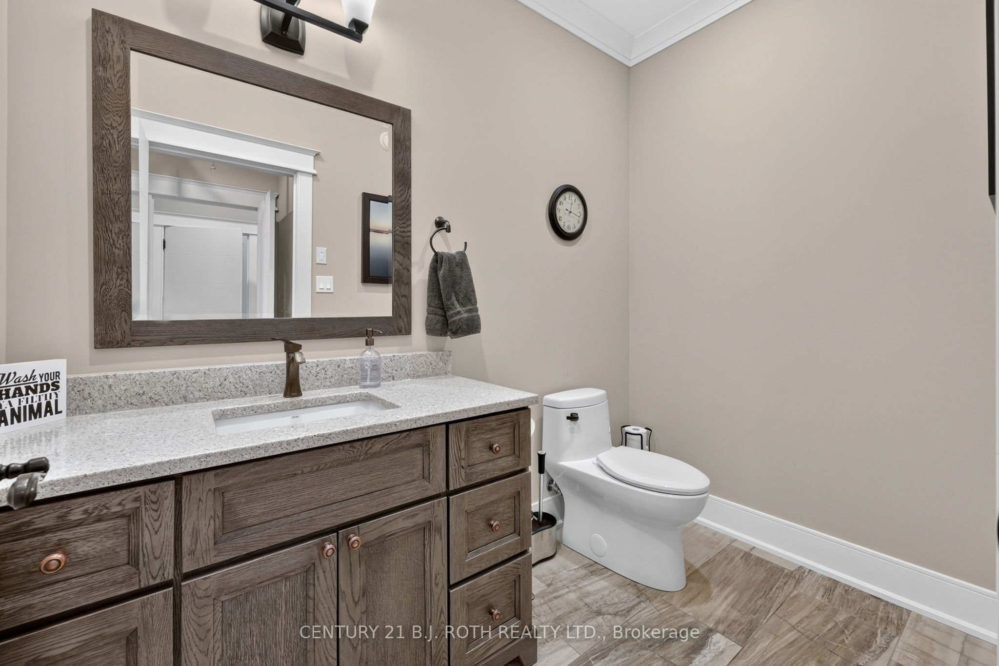 4688 5th Side Road Property Photo 20