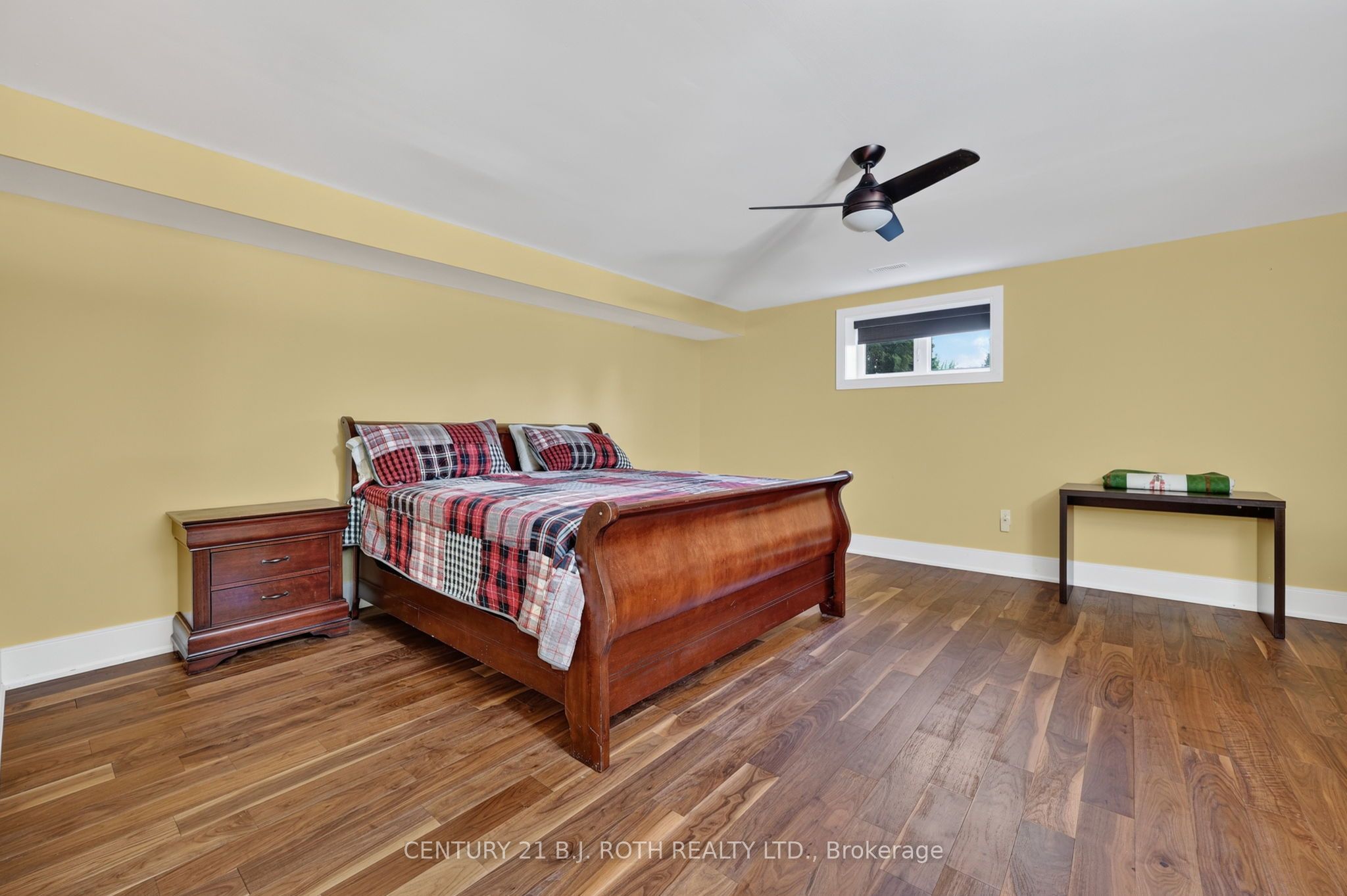 4688 5th Side Road Property Photo 24