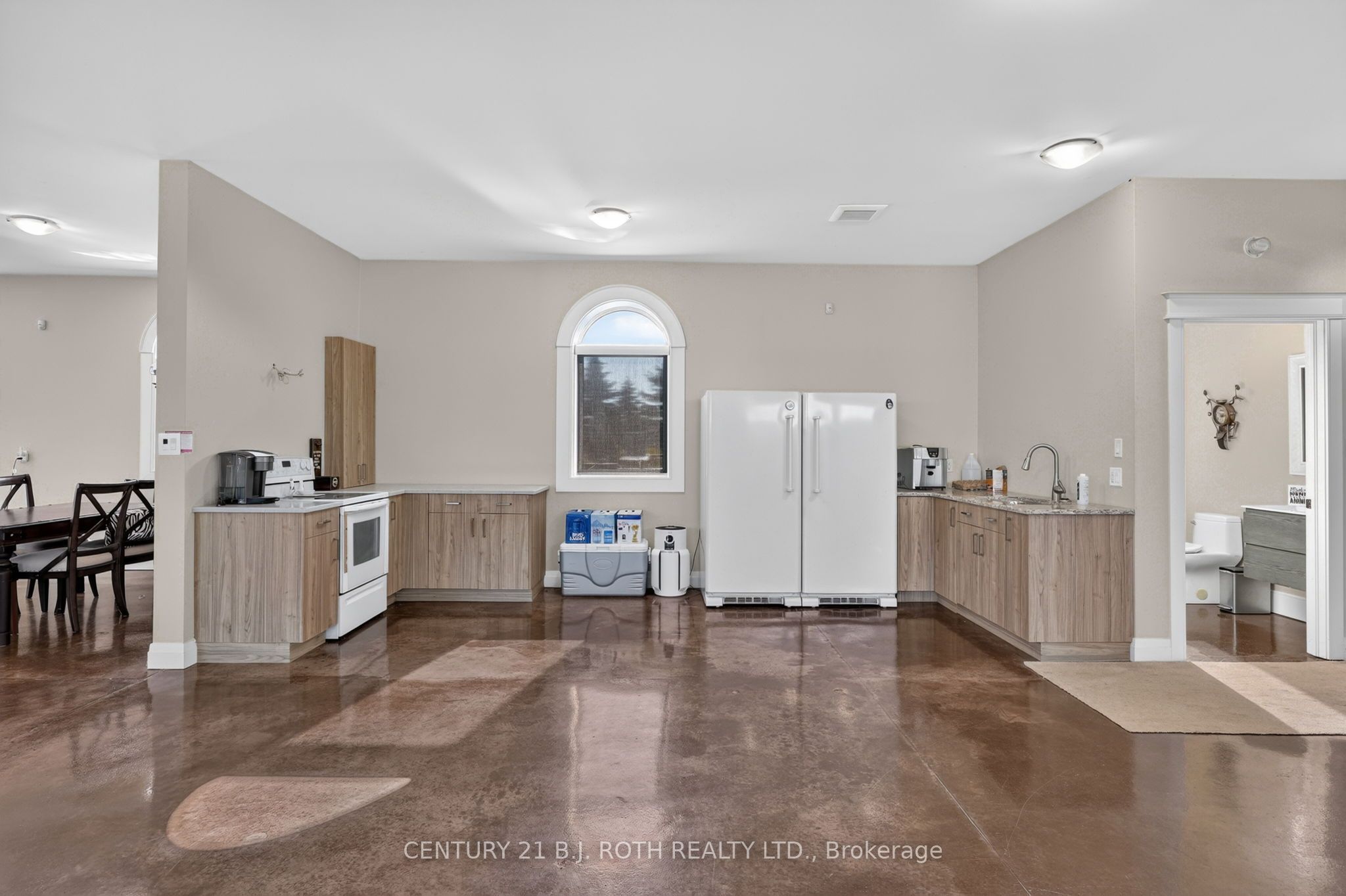 4688 5th Side Road Property Photo 31