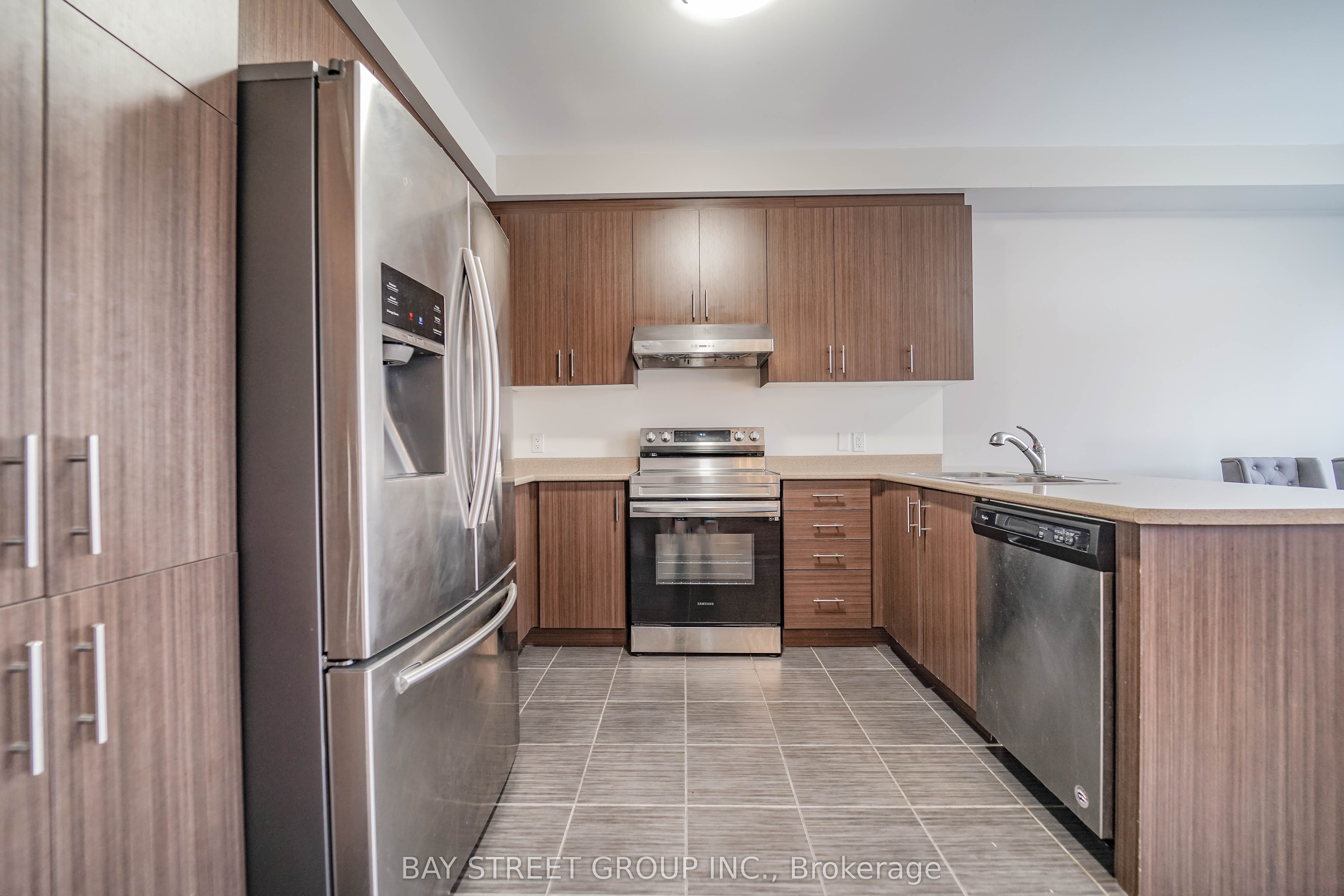 7 Gordon Landon Drive Property Photo 17