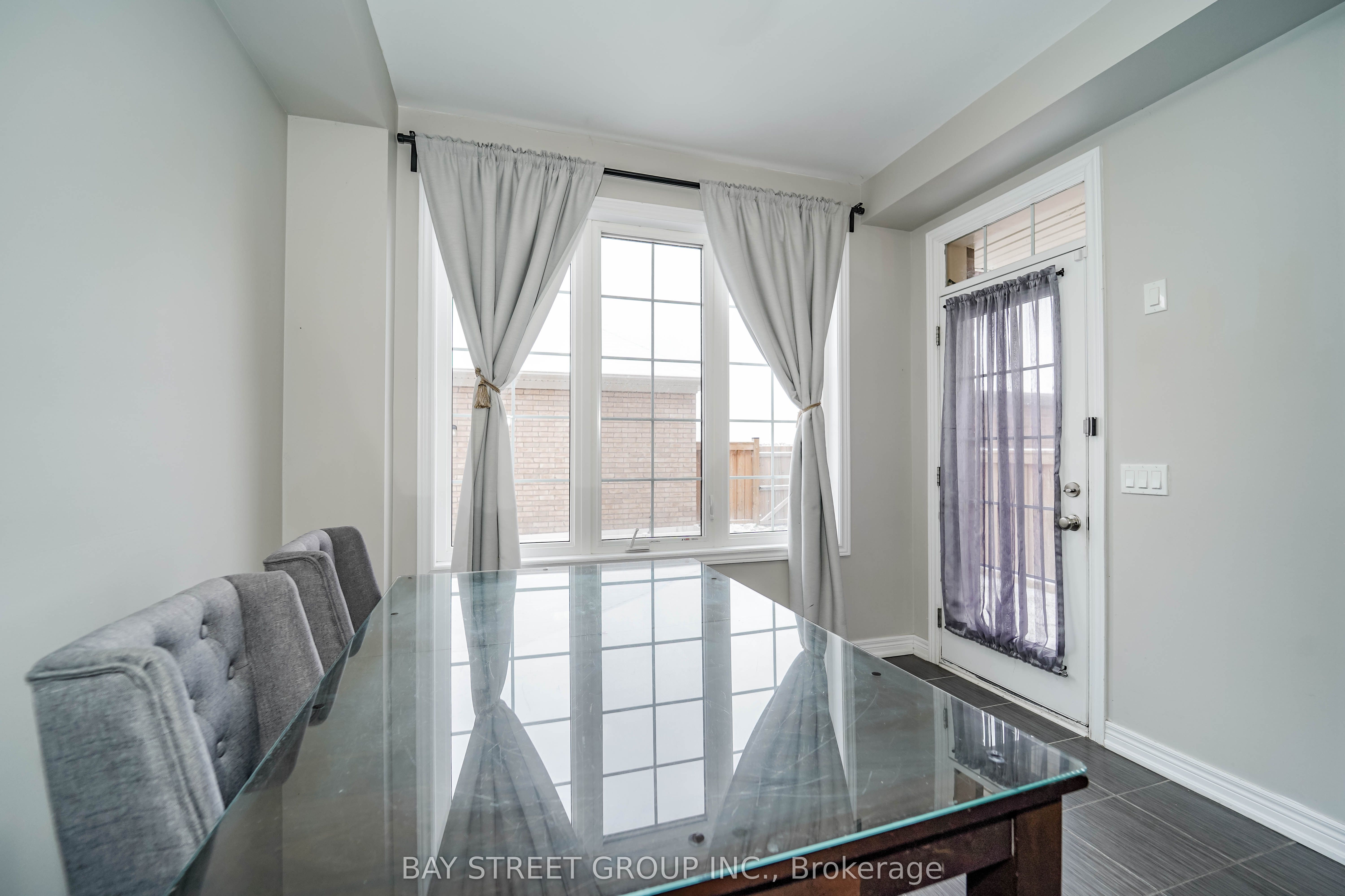 7 Gordon Landon Drive Property Photo 20