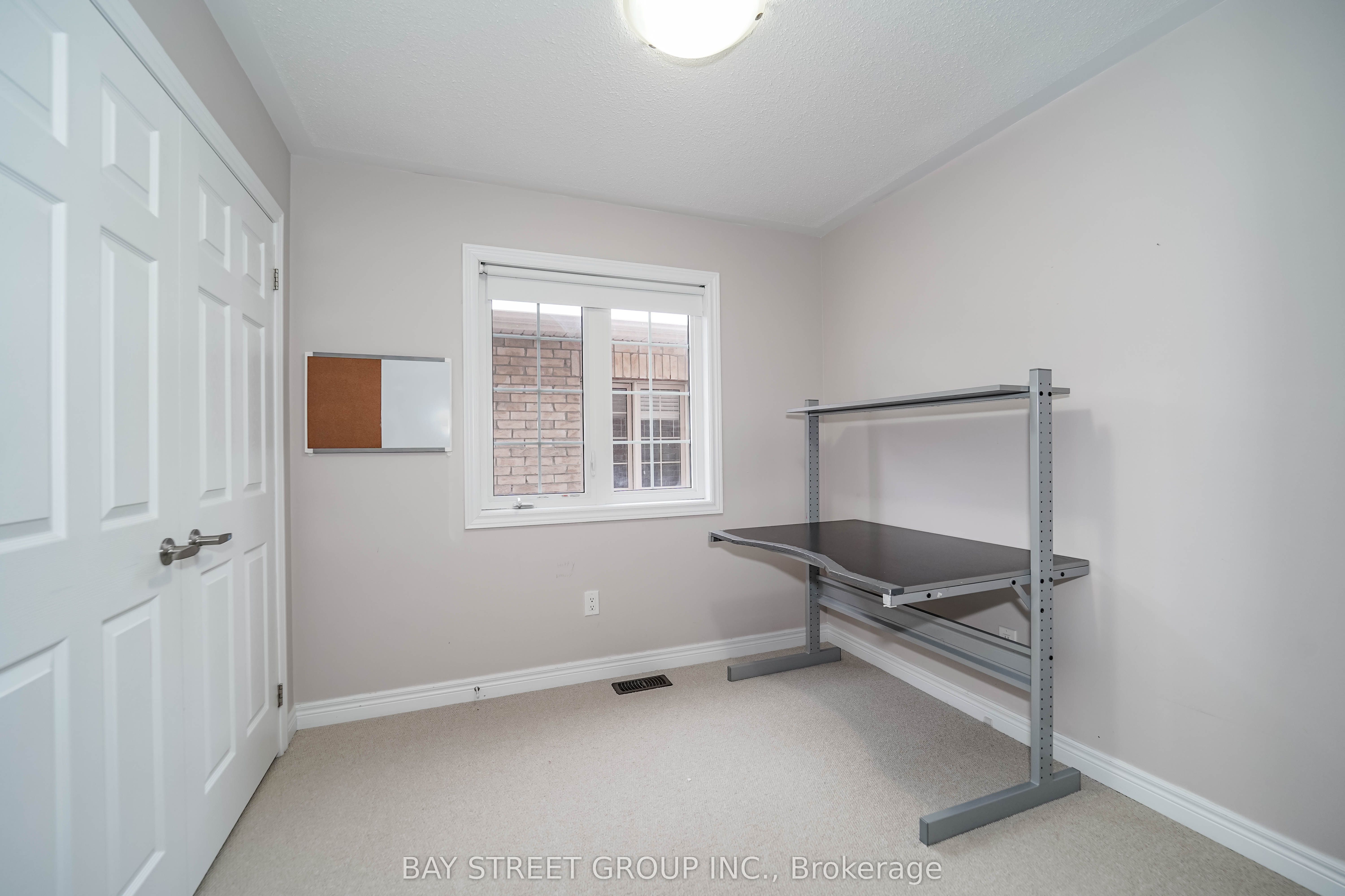 7 Gordon Landon Drive Property Photo 34