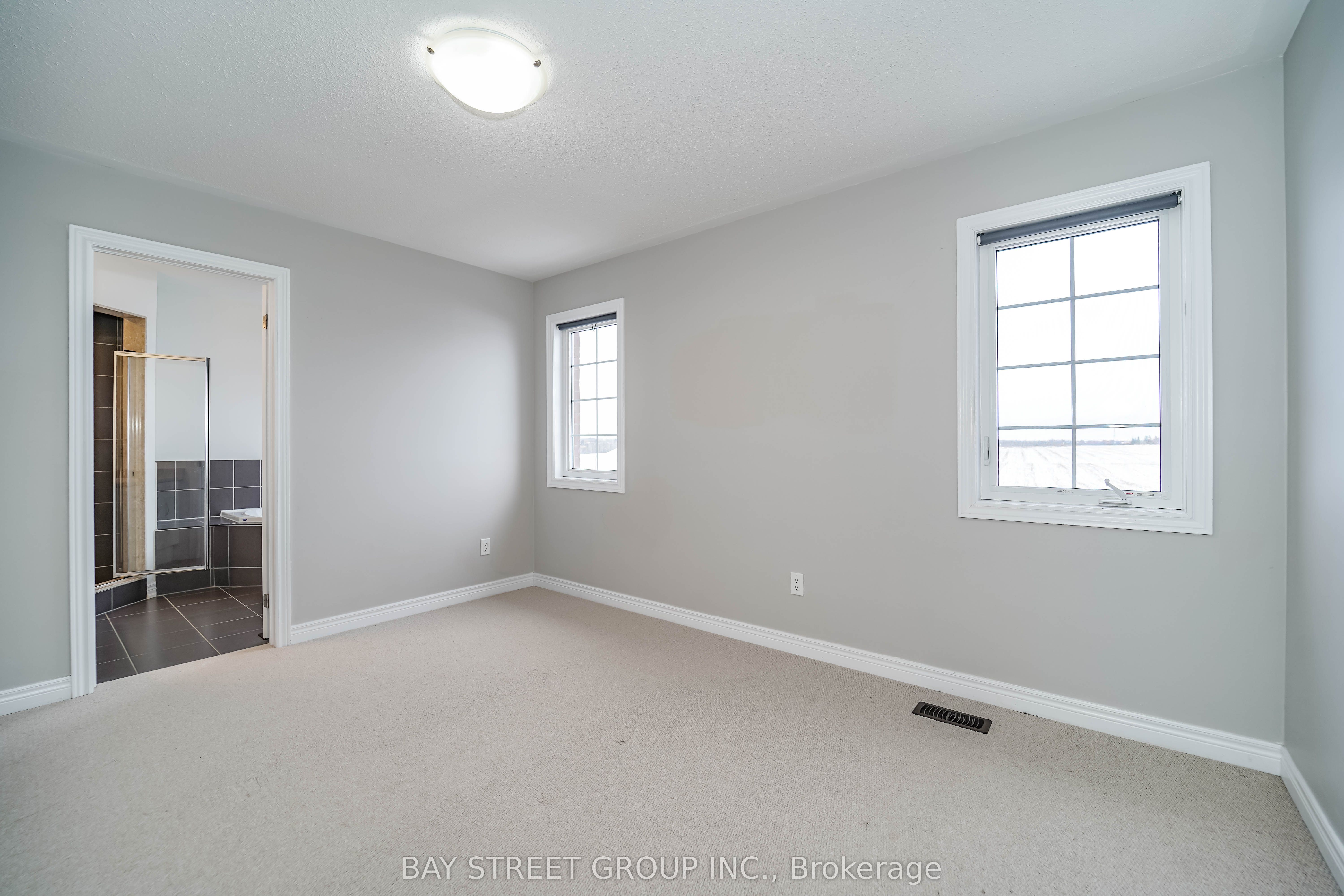7 Gordon Landon Drive Property Photo 39