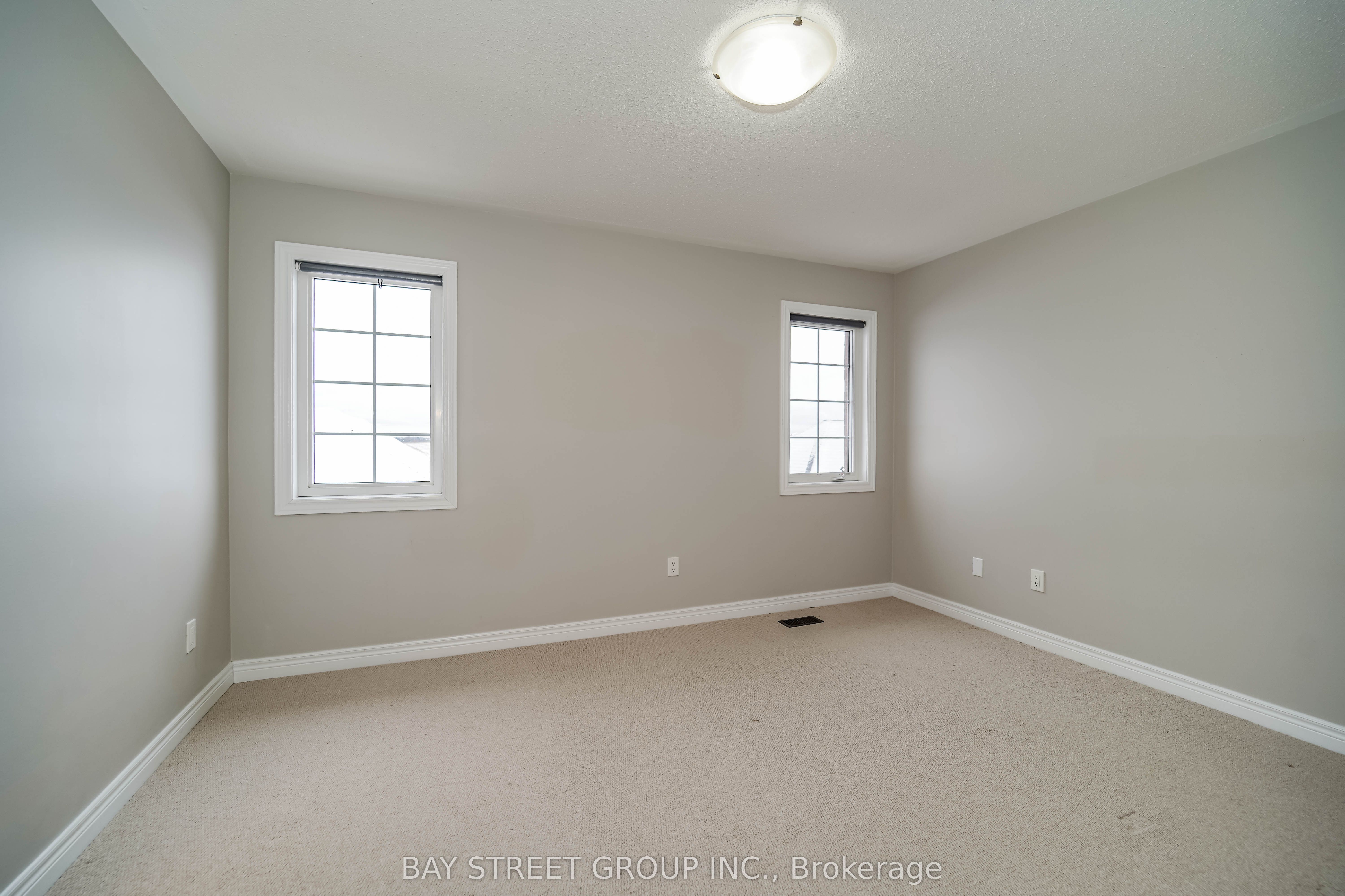 7 Gordon Landon Drive Property Photo 40
