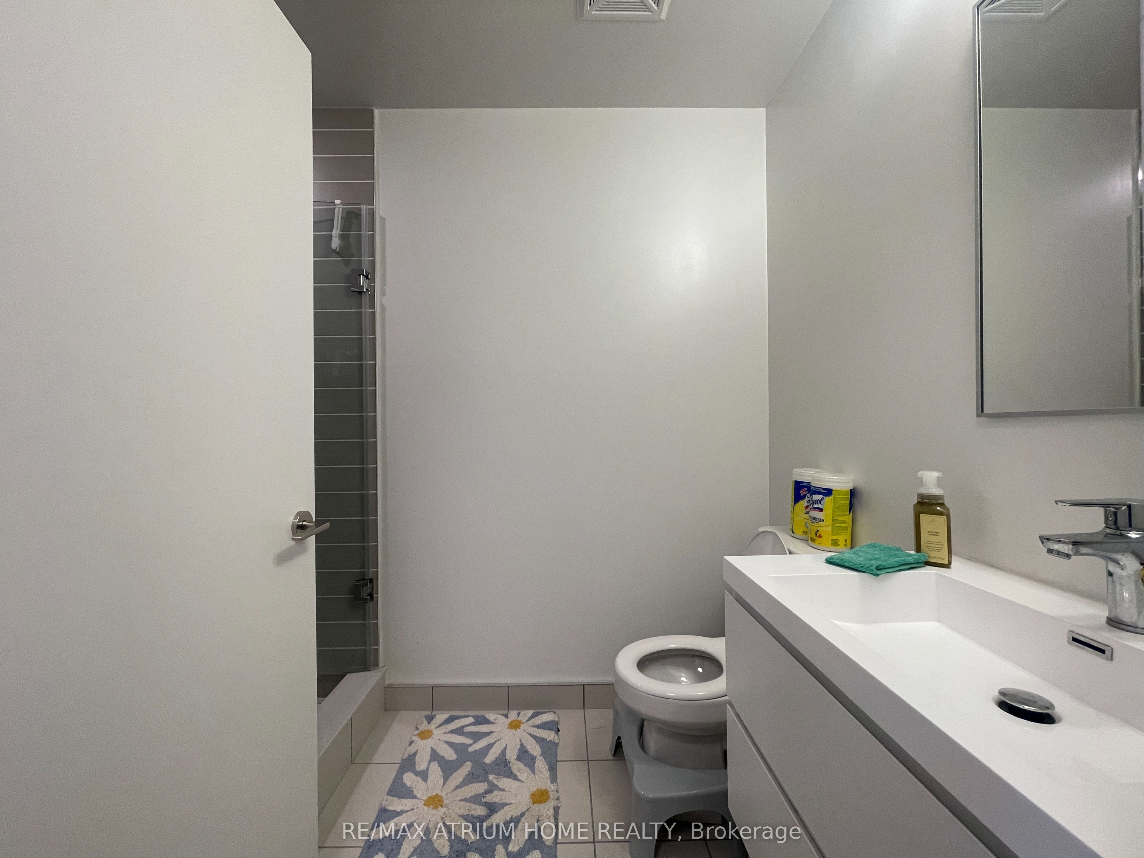 38 Simcoe Promenade 511 Property Photo 10
