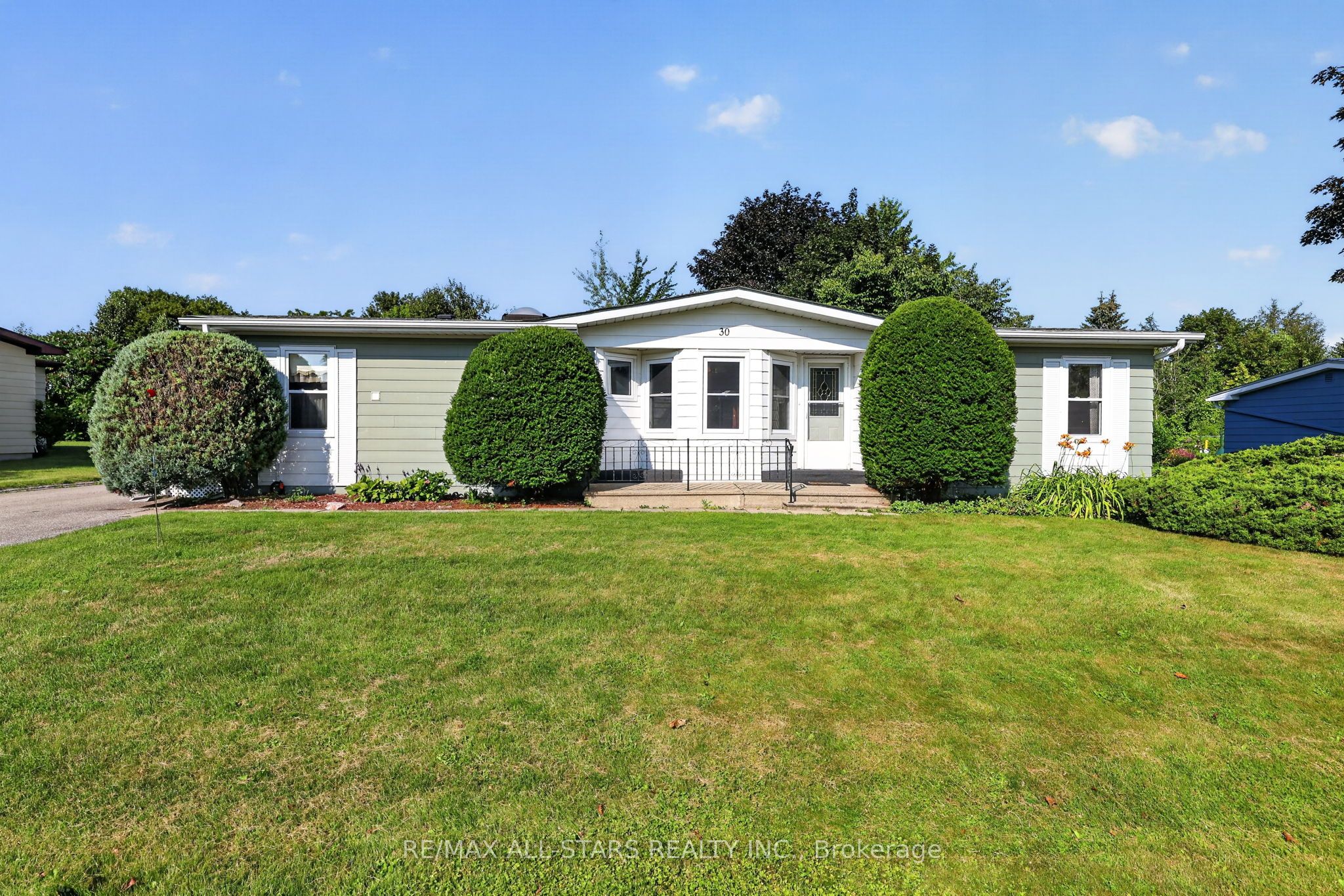 30 Damsel Circle Property Photo 2