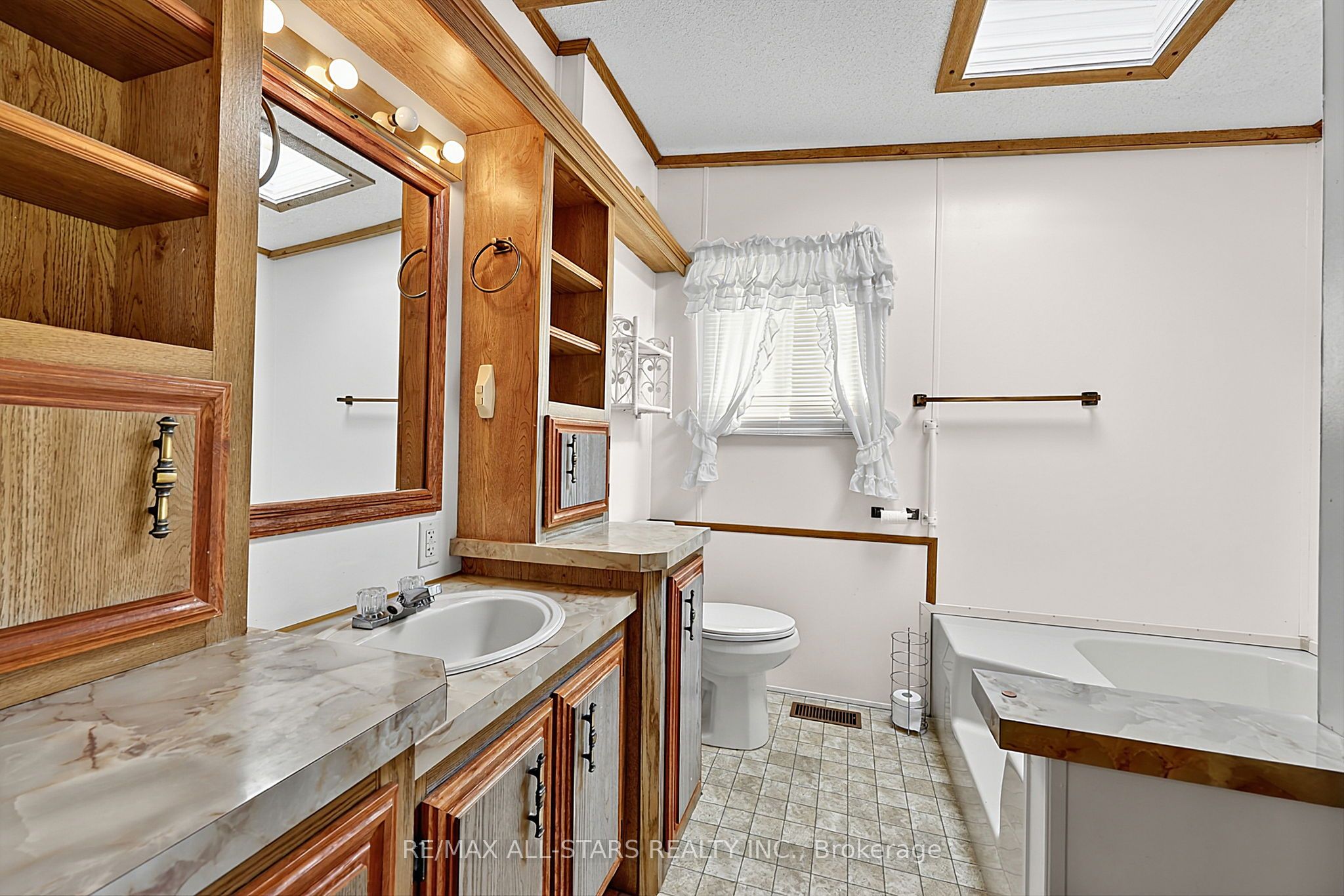 30 Damsel Circle Property Photo 23