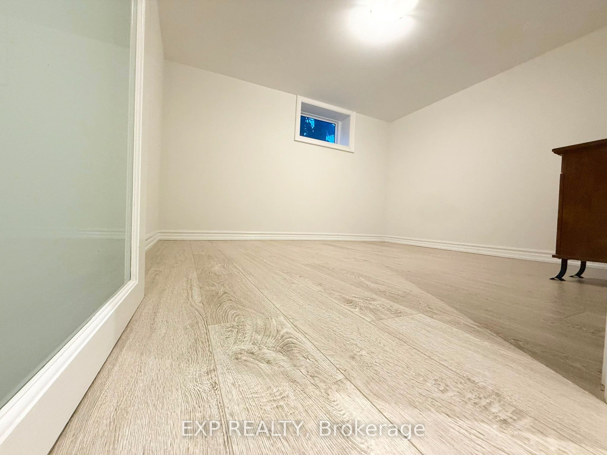 12376 Tenth Line Property Photo 22