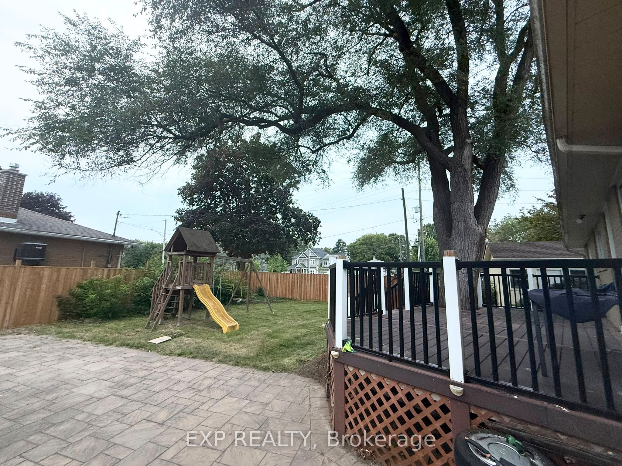 12376 Tenth Line Property Photo 25