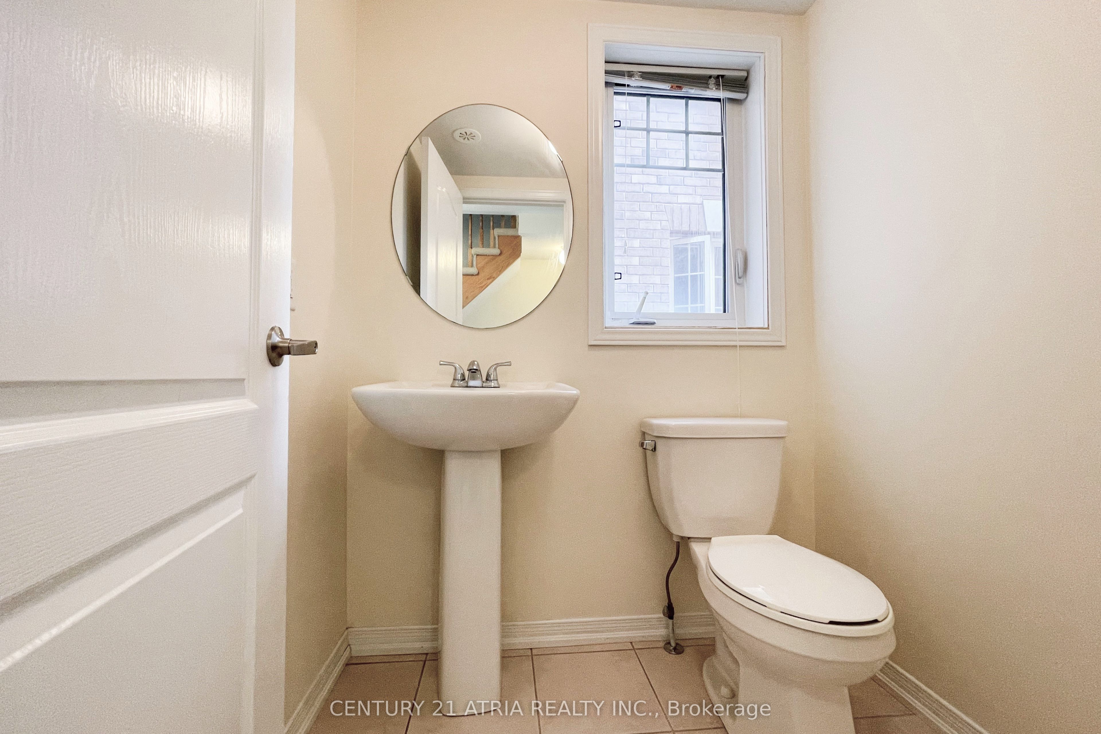 5295 Major Mackenzie Drive E Property Photo 13