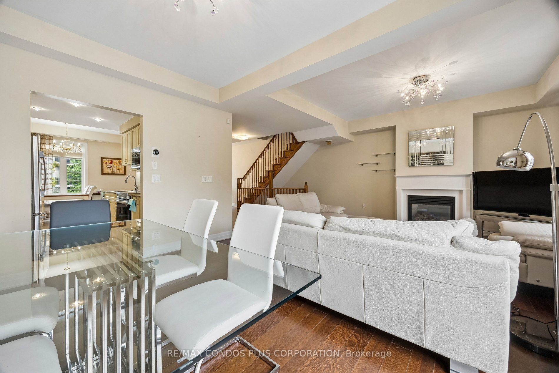 96 North Park Road Property Photo 8