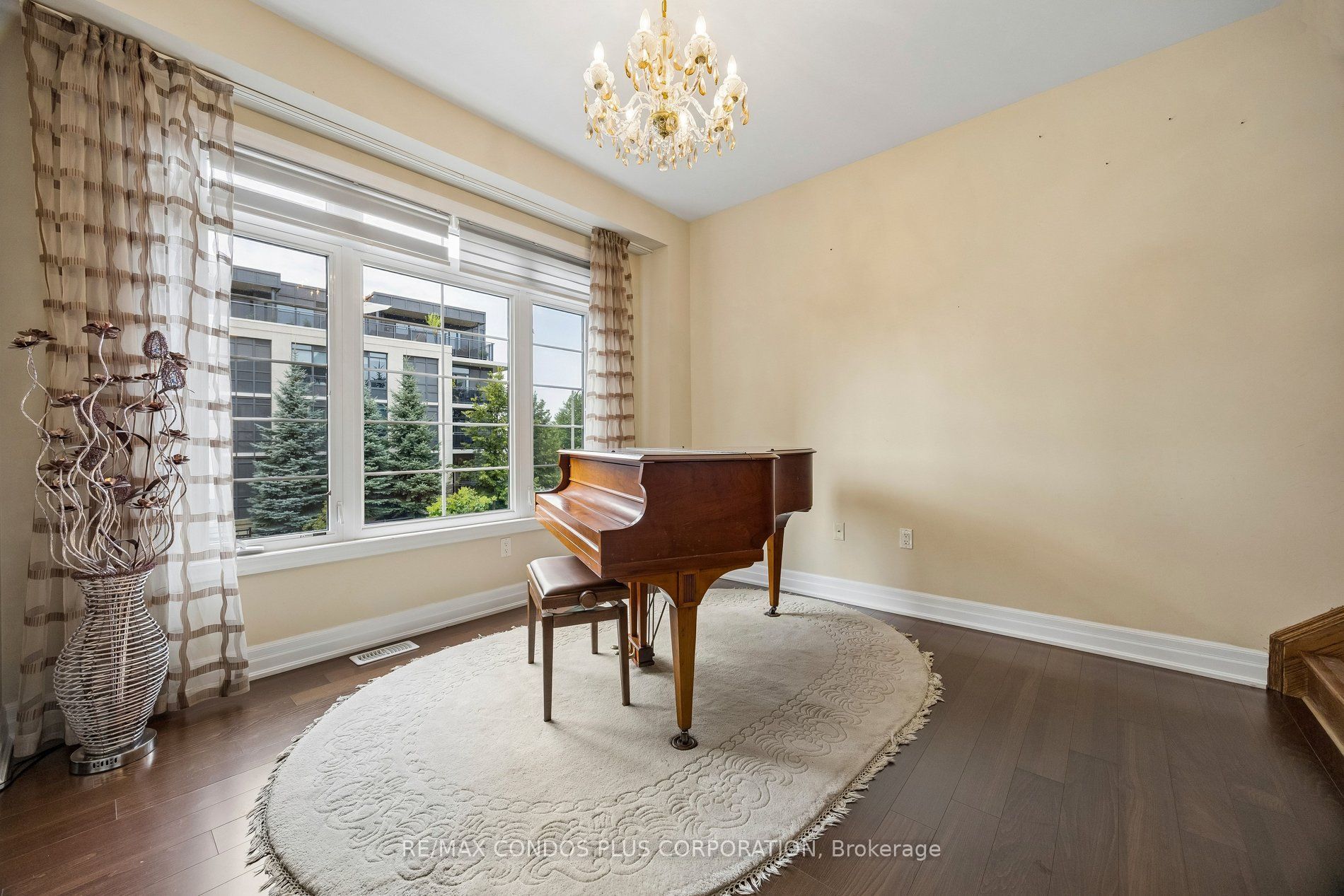 96 North Park Road Property Photo 16