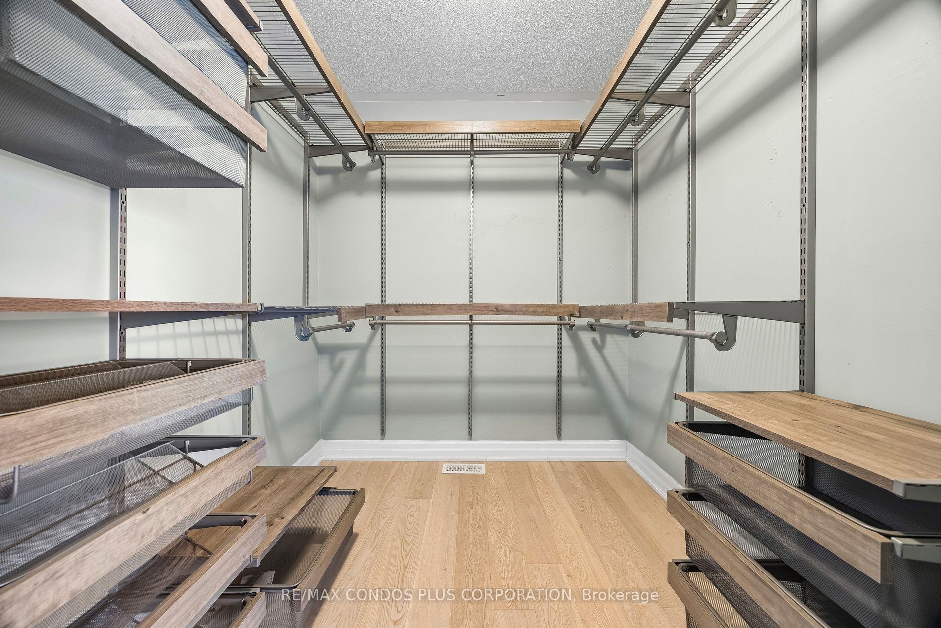 96 North Park Road Property Photo 23