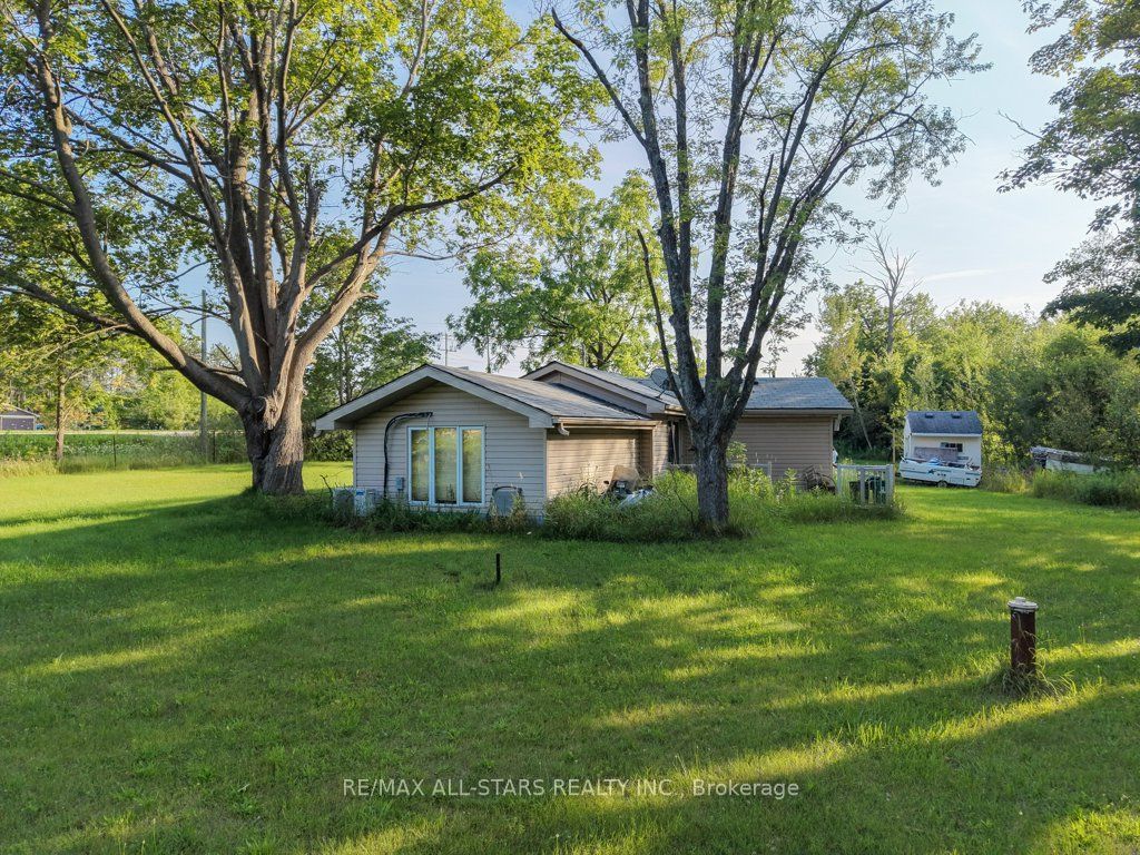 6059 6th Concession Property Photo 10