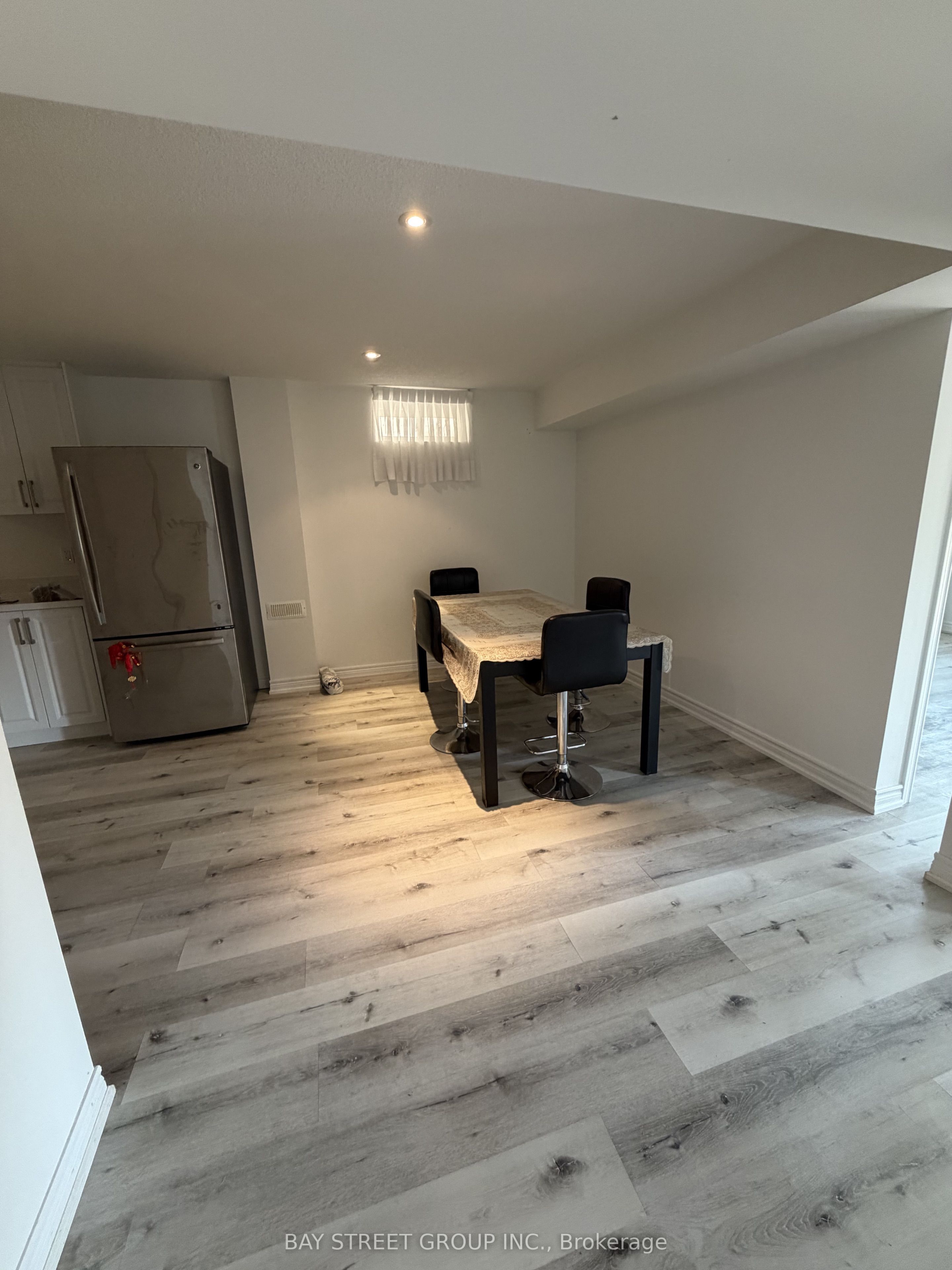 196 Colesbrook Road Property Photo 4