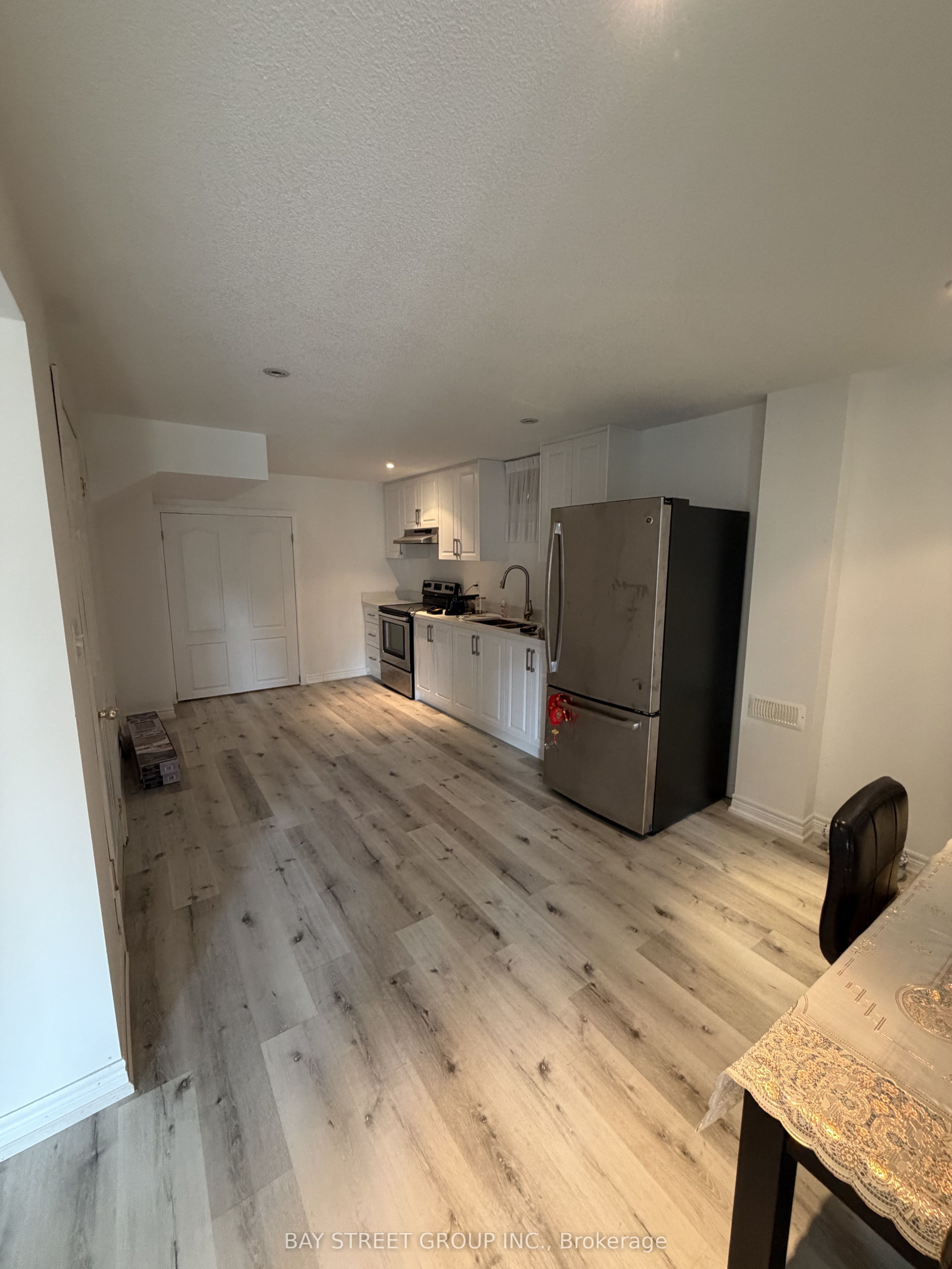 196 Colesbrook Road Property Photo 5