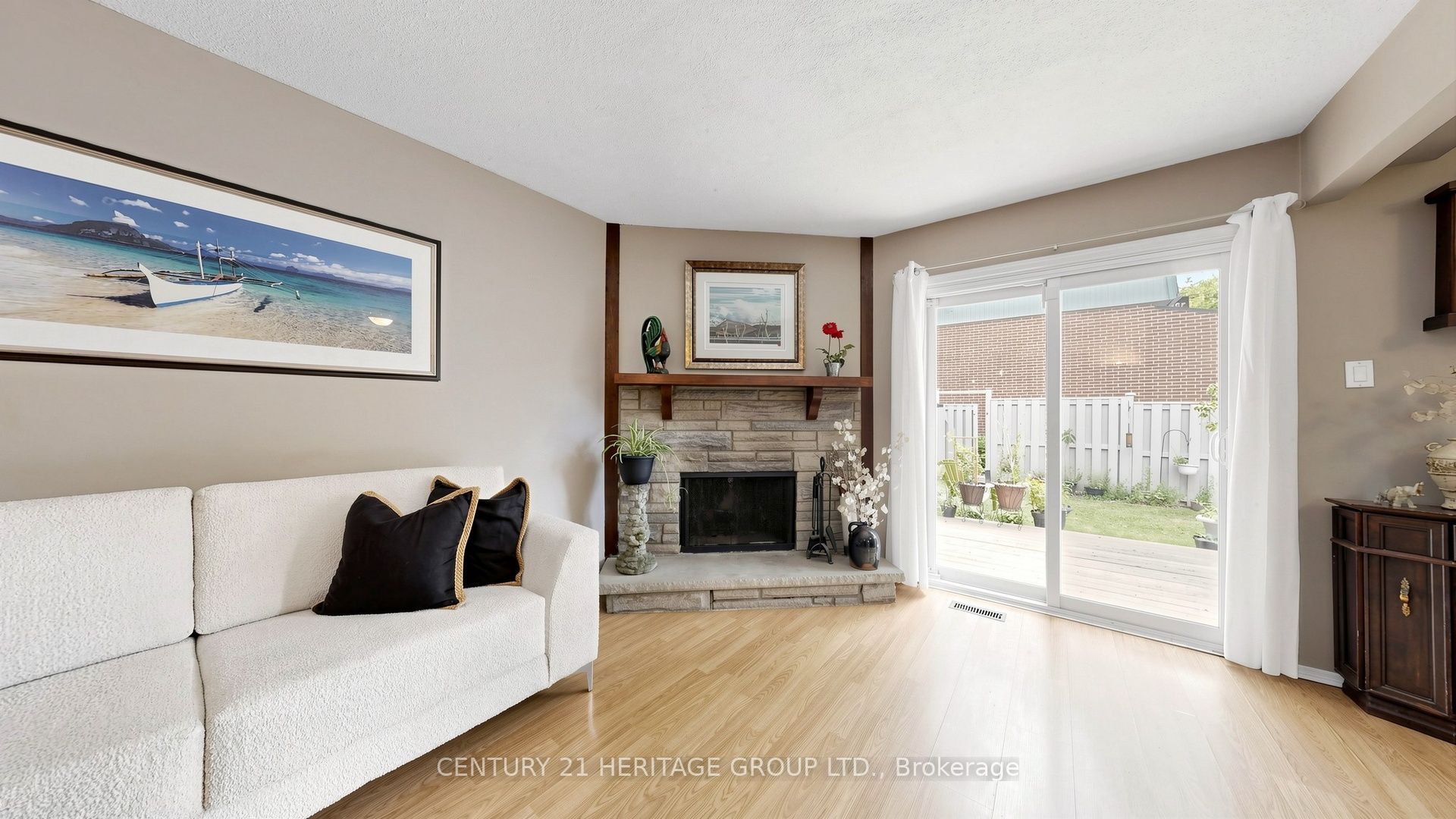 27 Dunkeld Way Property Photo 2