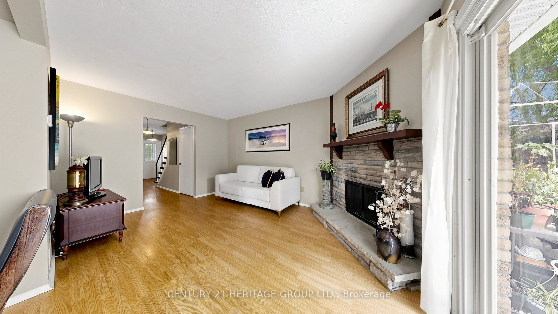 27 Dunkeld Way Property Photo 4