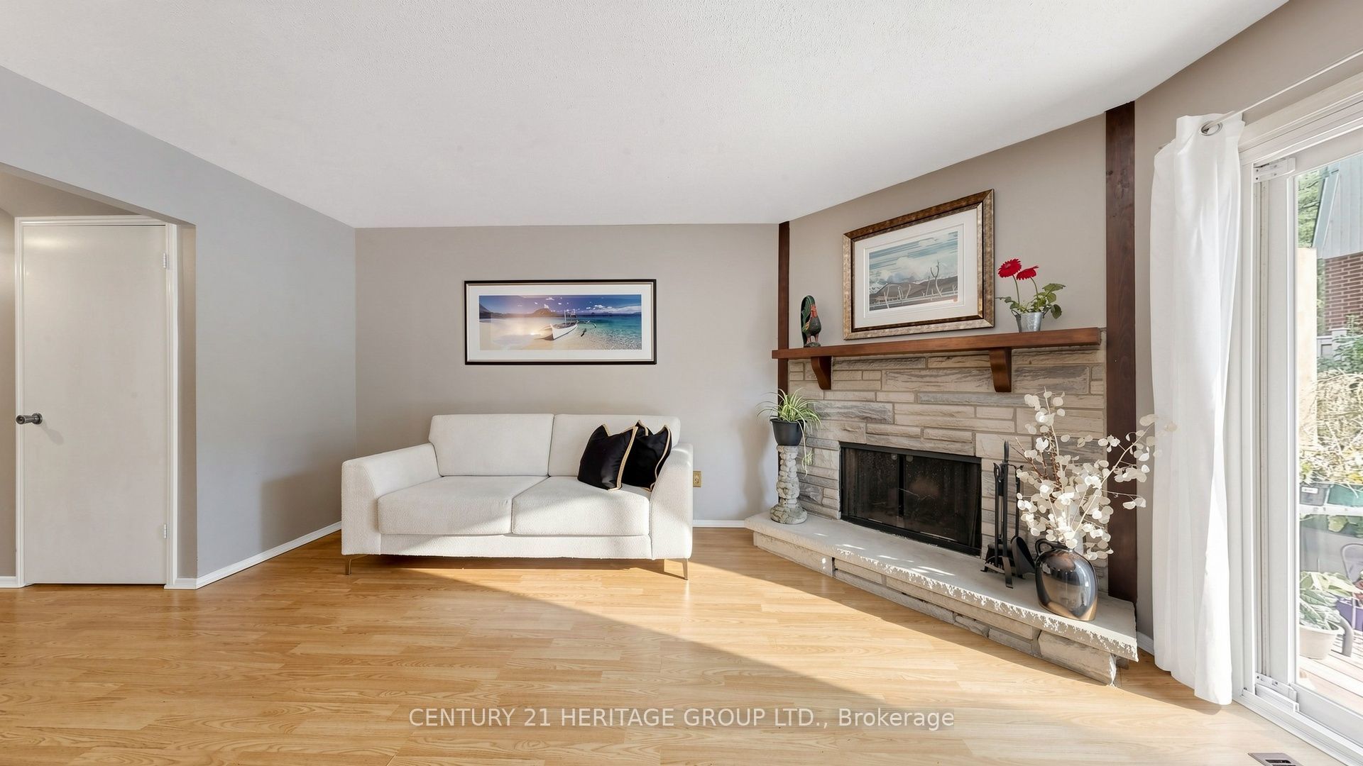 27 Dunkeld Way Property Photo 6