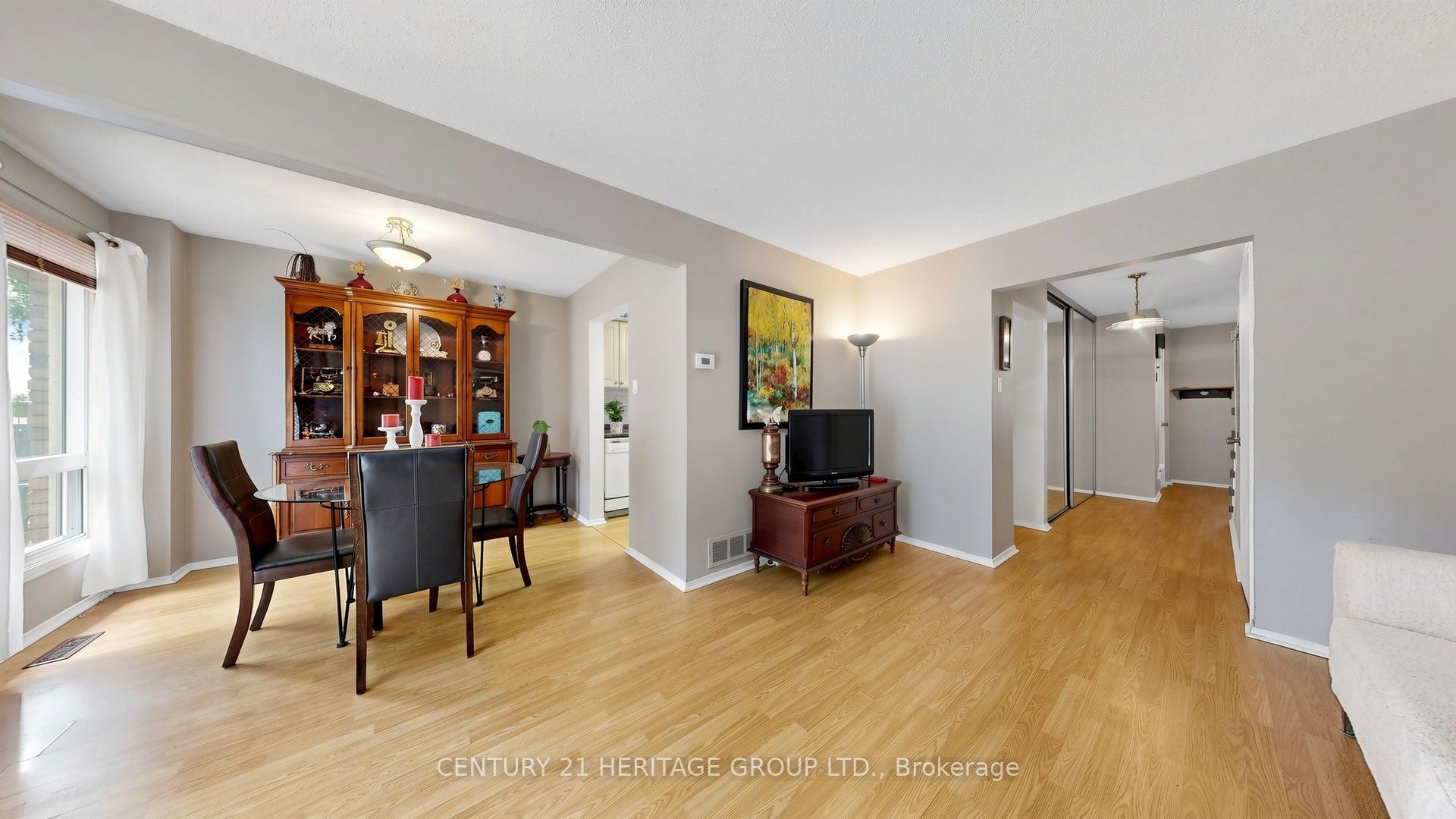 27 Dunkeld Way Property Photo 7