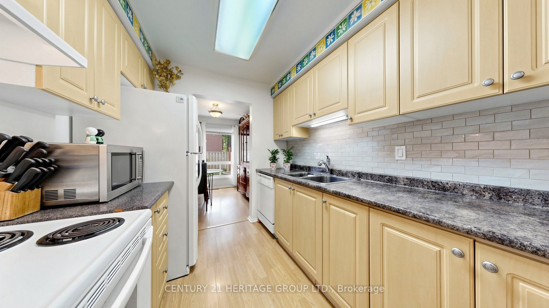 27 Dunkeld Way Property Photo 15