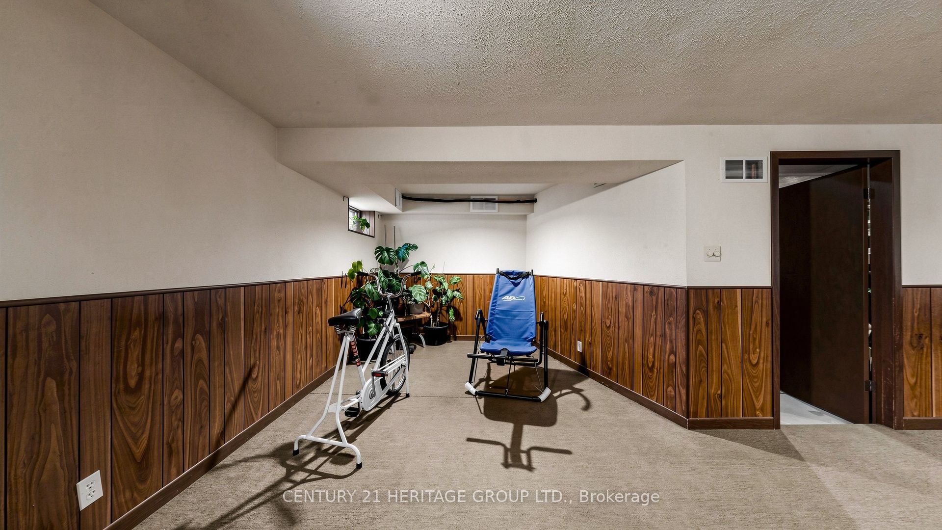 27 Dunkeld Way Property Photo 32