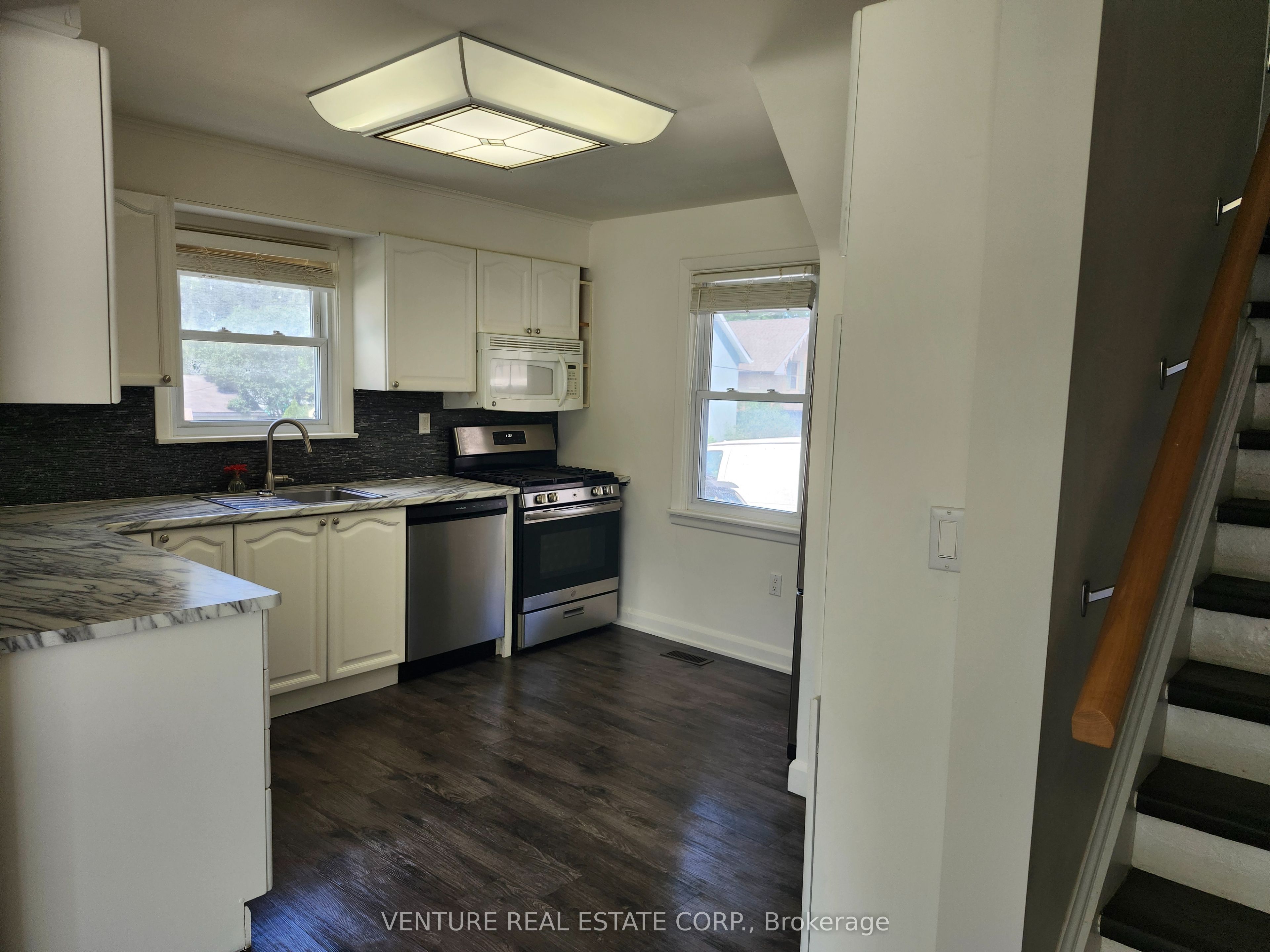 6 Sullivan Drive Property Photo 16