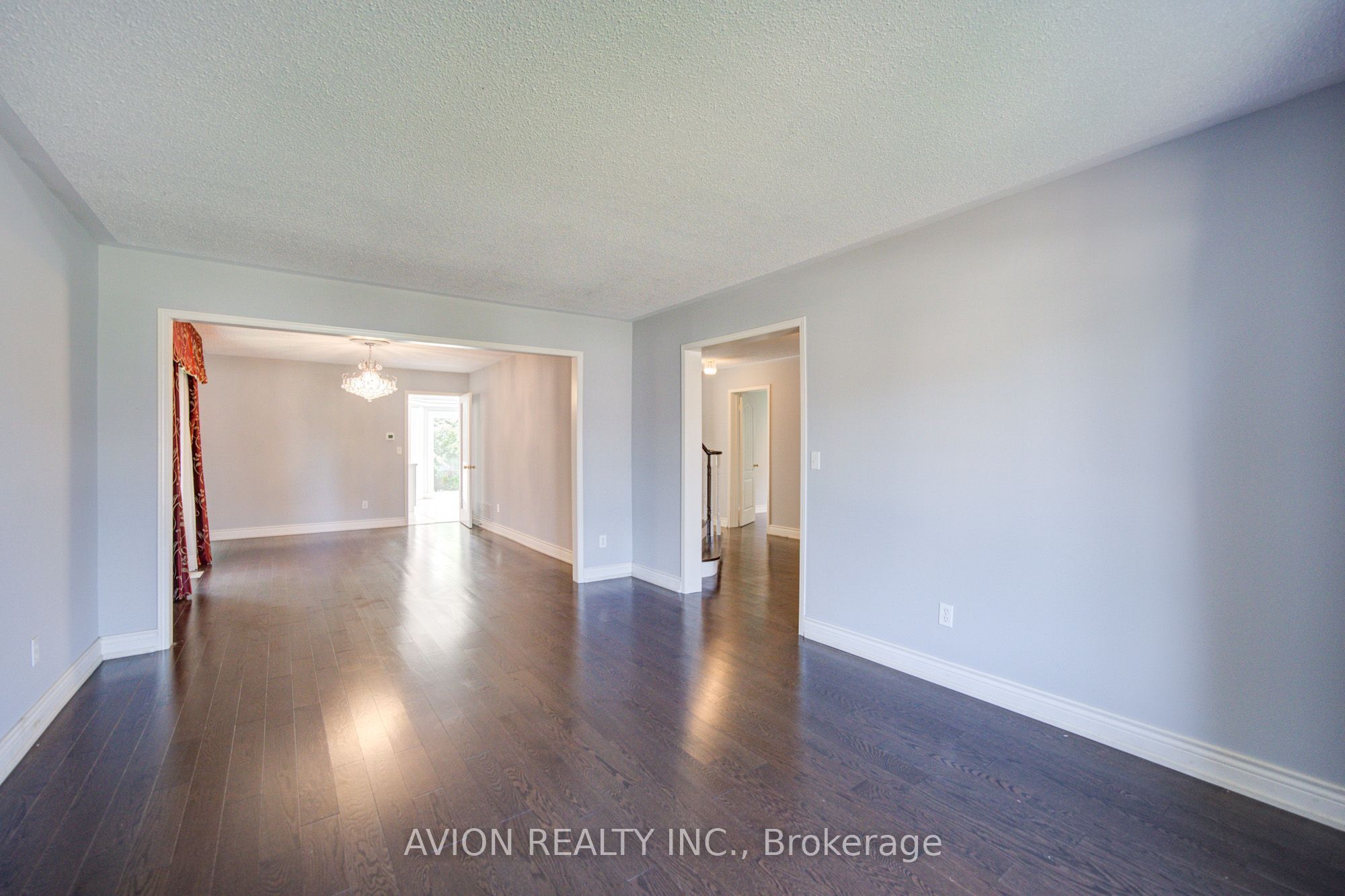29 Charrington Crescent Property Photo 6