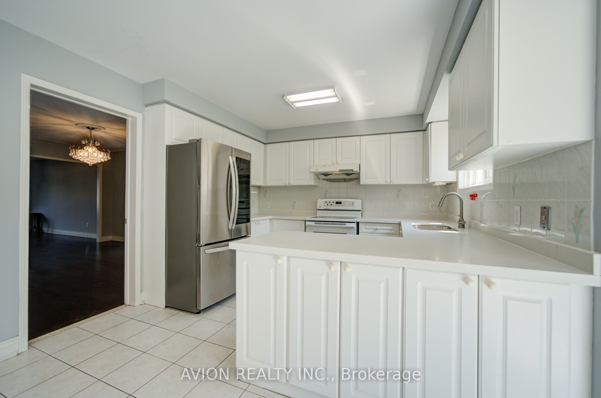 29 Charrington Crescent Property Photo 13