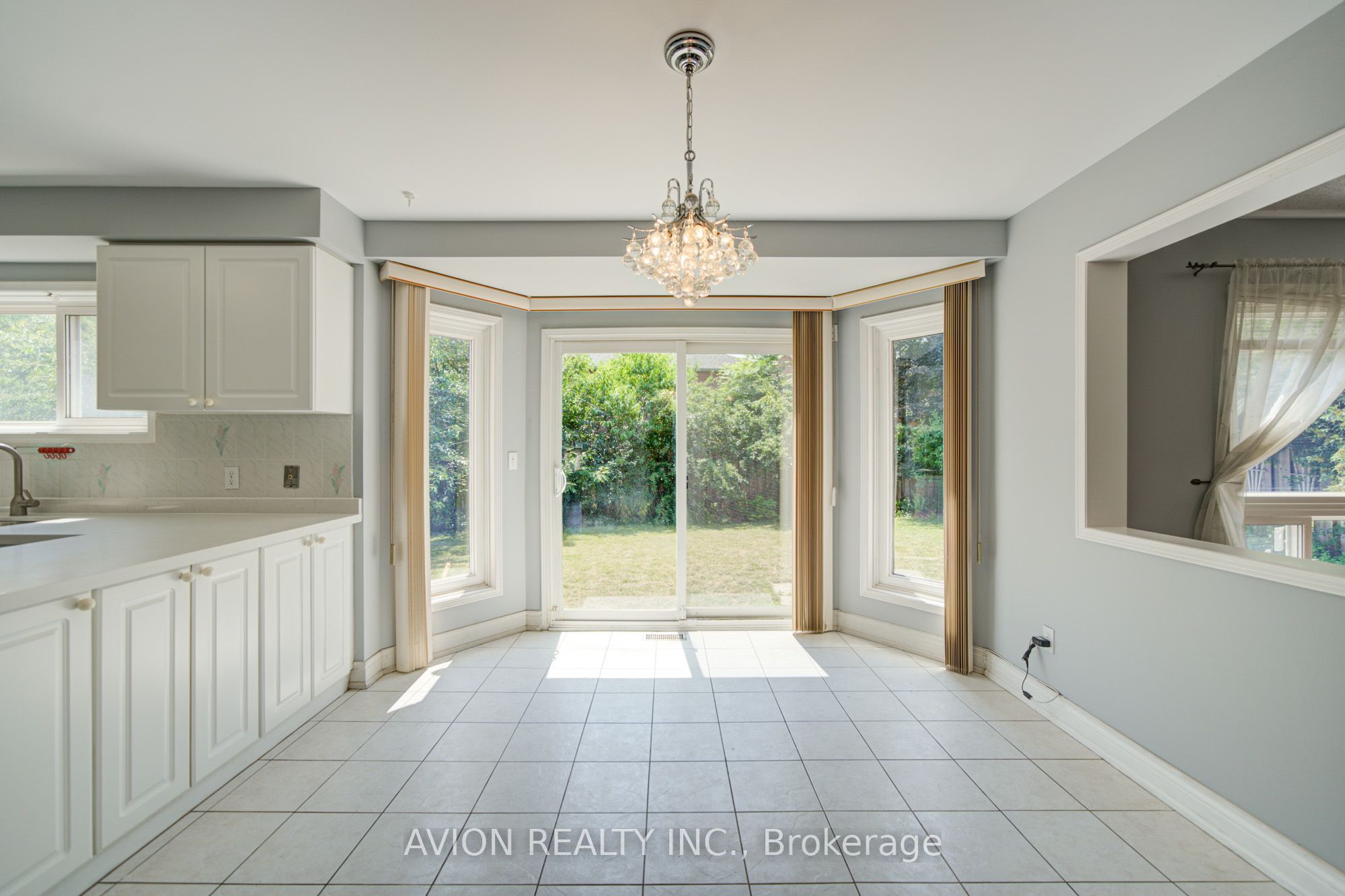 29 Charrington Crescent Property Photo 17