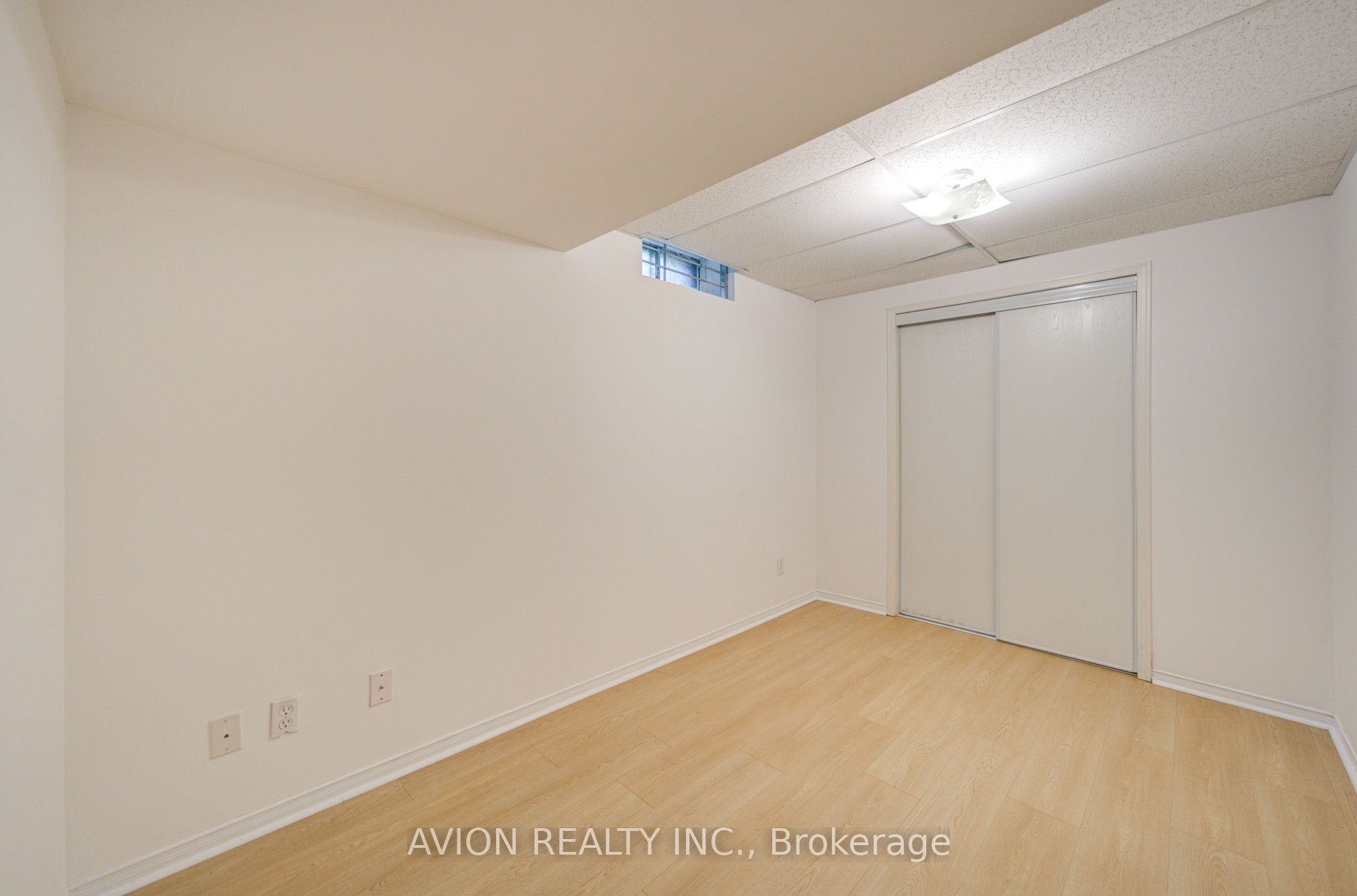 29 Charrington Crescent Property Photo 43