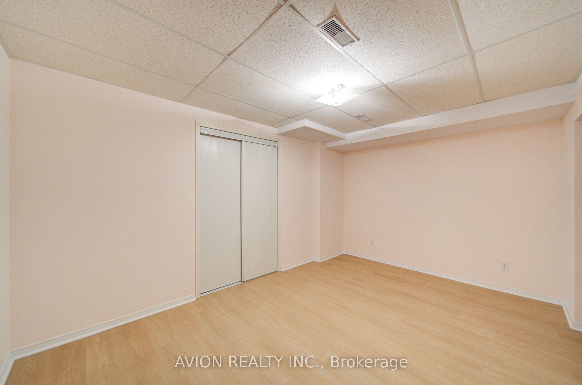 29 Charrington Crescent Property Photo 48
