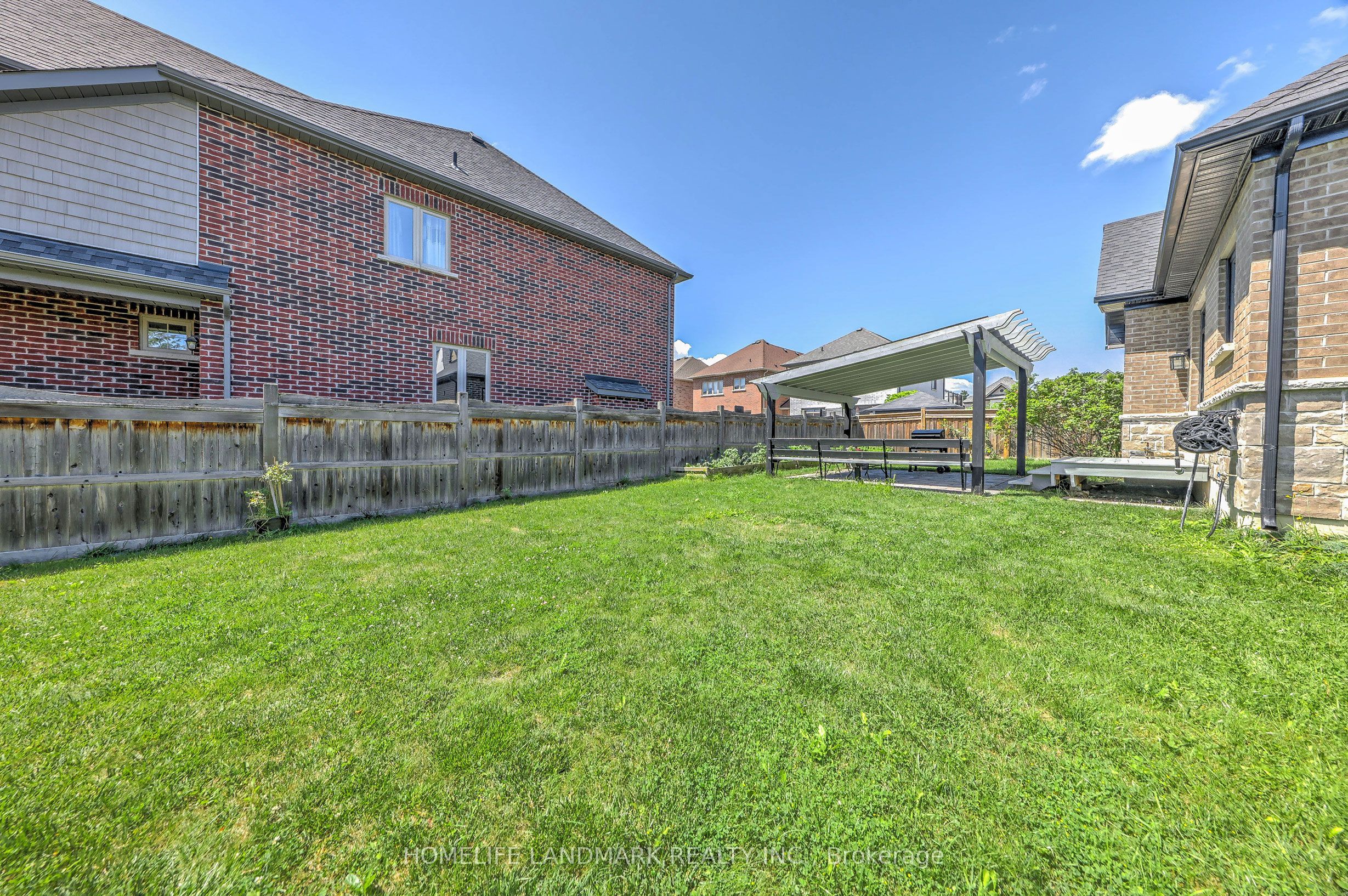 62 Ladder Crescent Property Photo 23