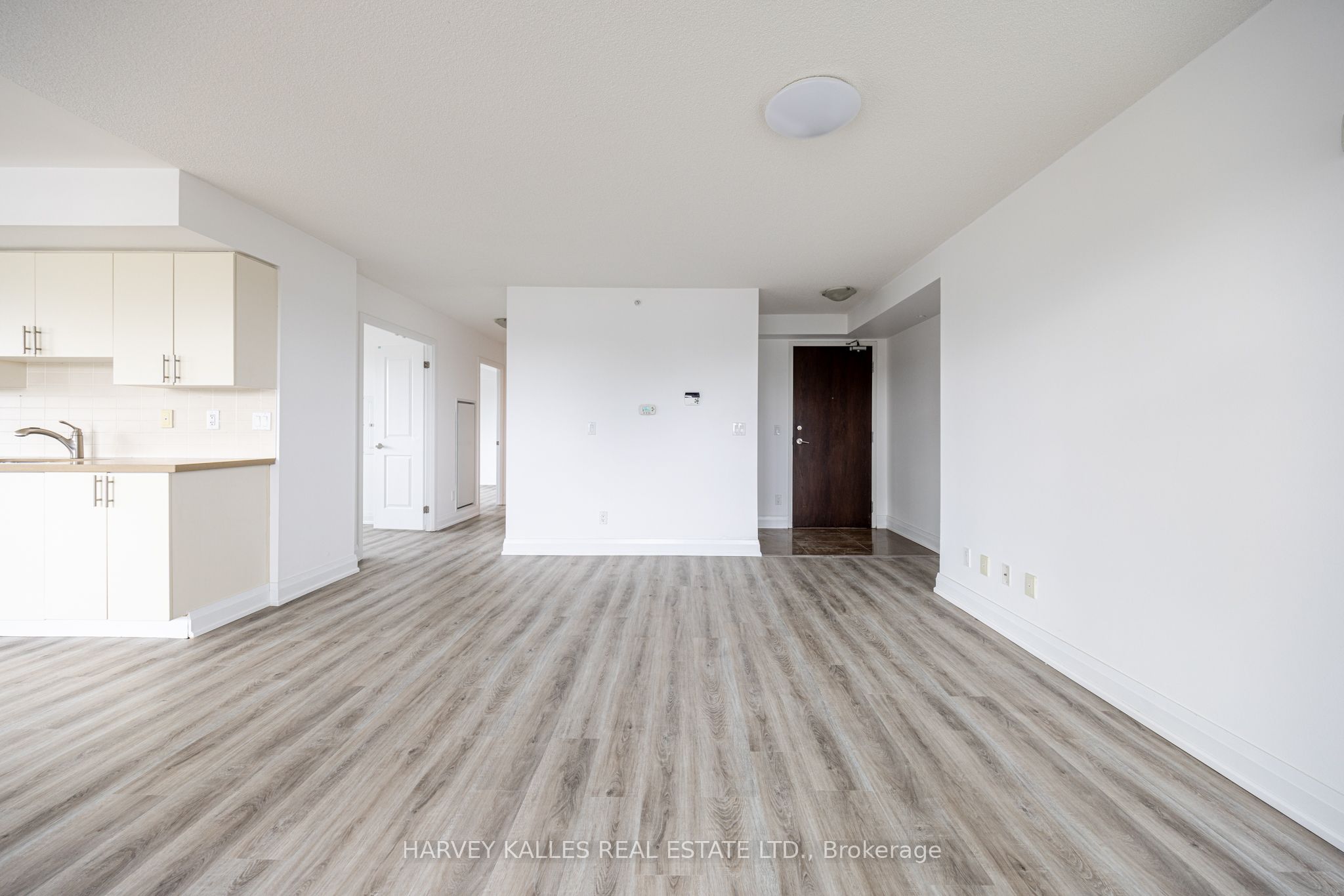 75 Norman Bethune Avenue 317 Property Photo 7