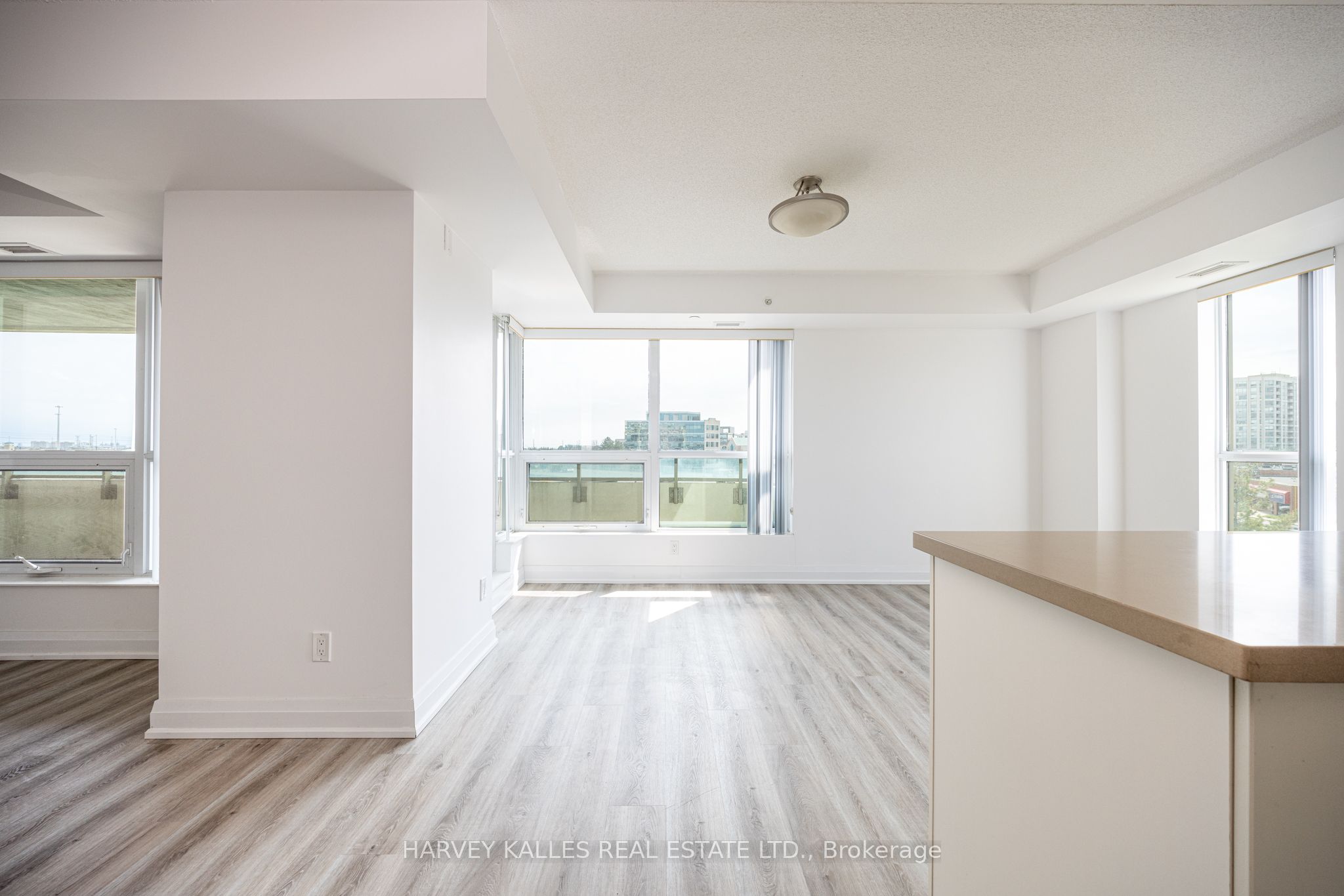 75 Norman Bethune Avenue 317 Property Photo 9