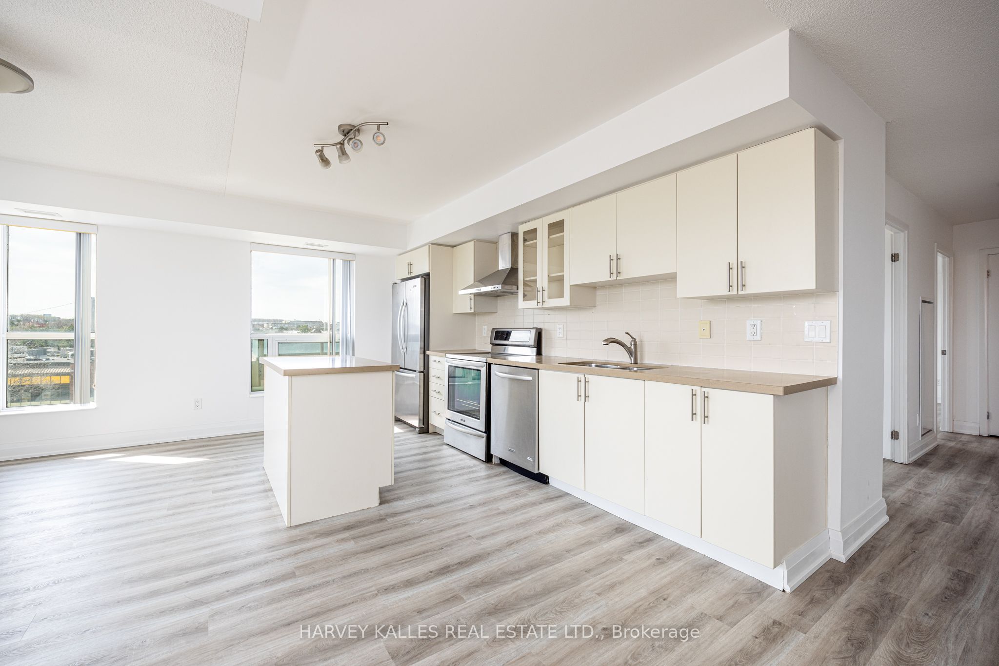 75 Norman Bethune Avenue 317 Property Photo 22
