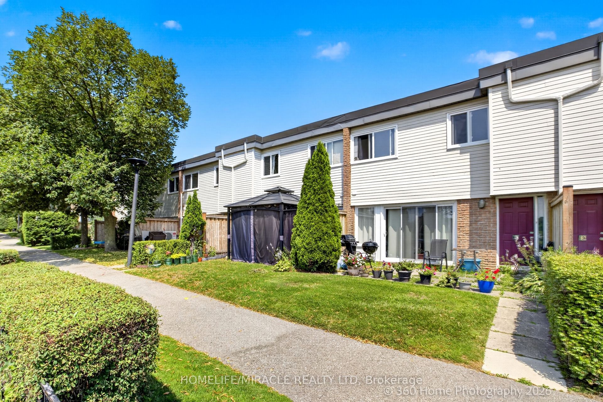 74 Springfair Avenue 165 Property Photo 2