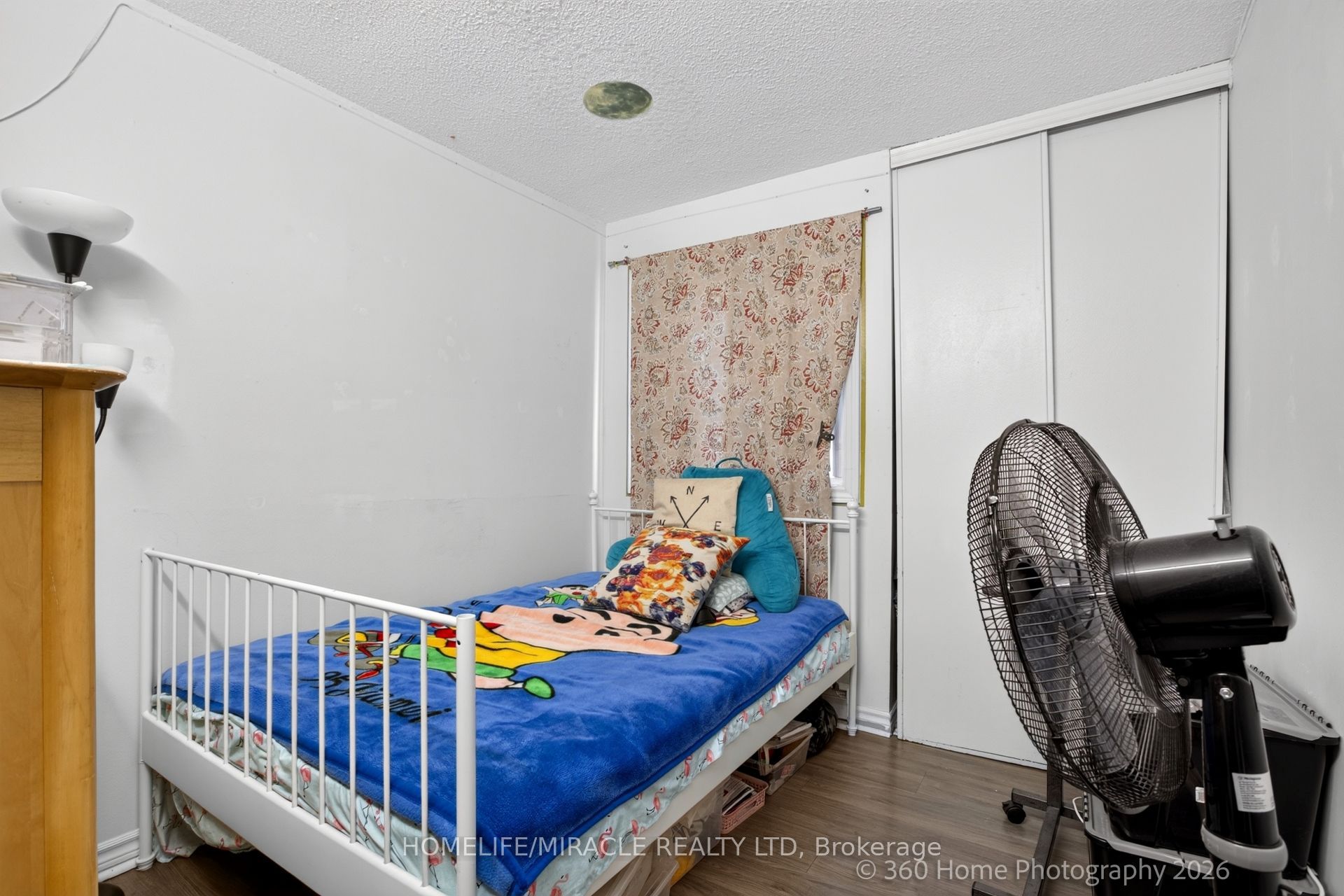 74 Springfair Avenue 165 Property Photo 8
