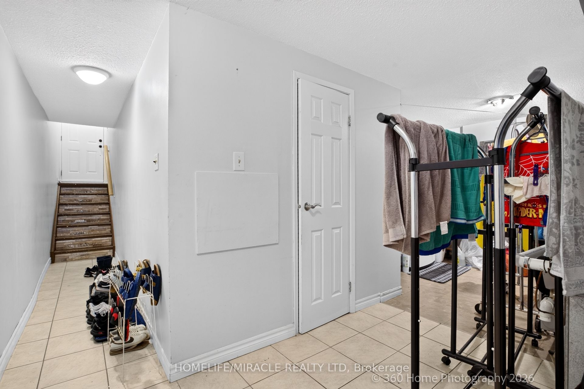 74 Springfair Avenue 165 Property Photo 9